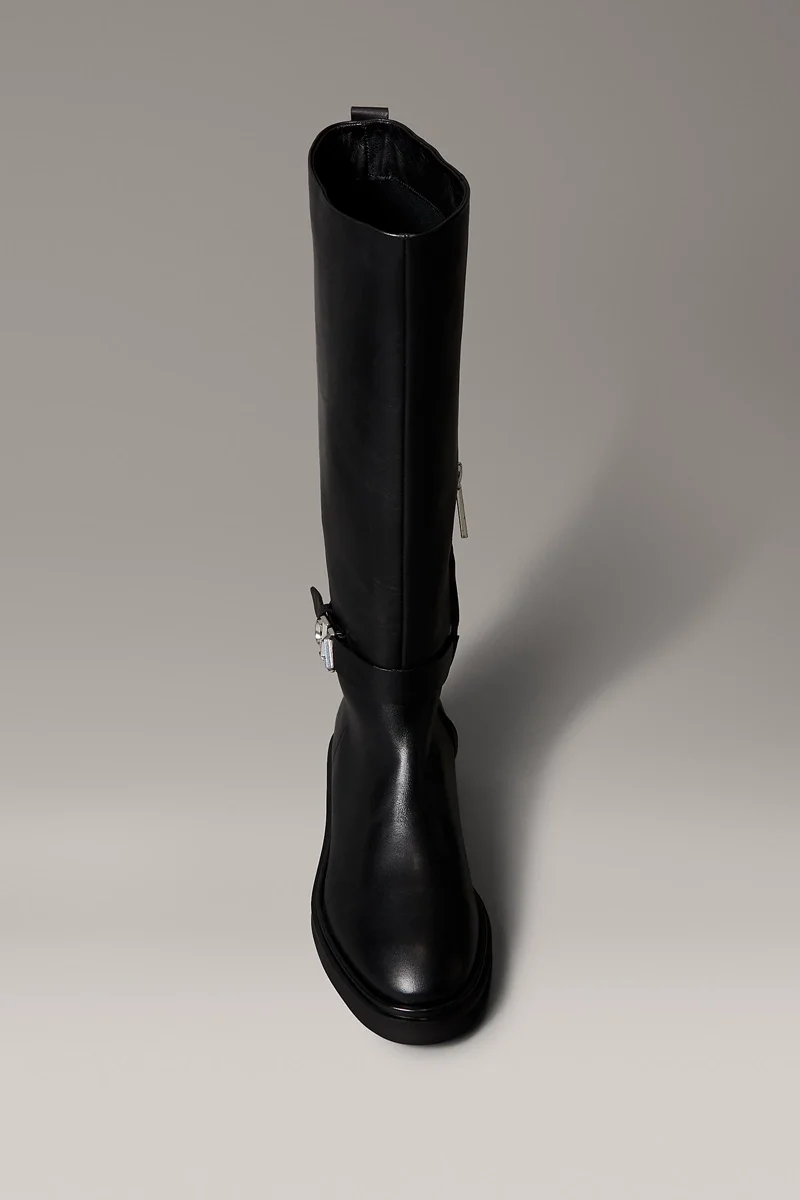 Calvin Klein Metal Logolu Diz Altı Kadın Siyah Bot HW0HW02665-BEH