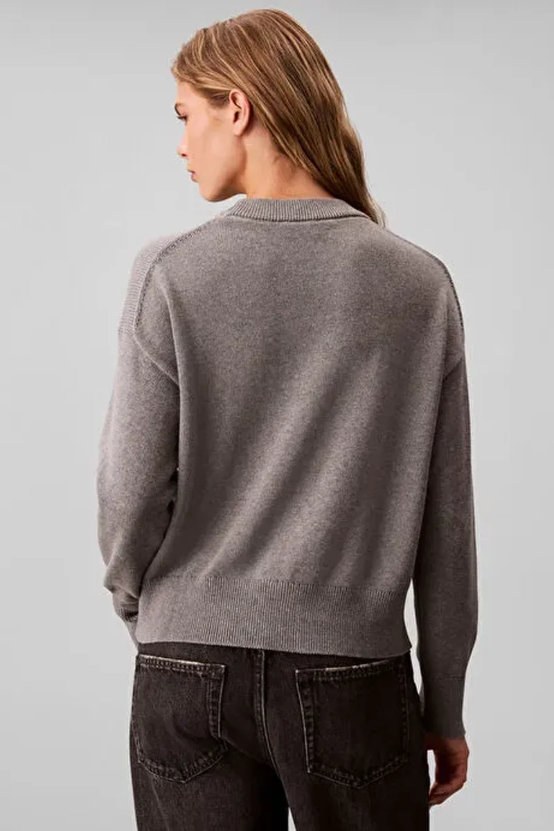 Calvin Klein Pamuklu Grafik Baskılı Kadın Gri Kazak LV047C311G-P7E