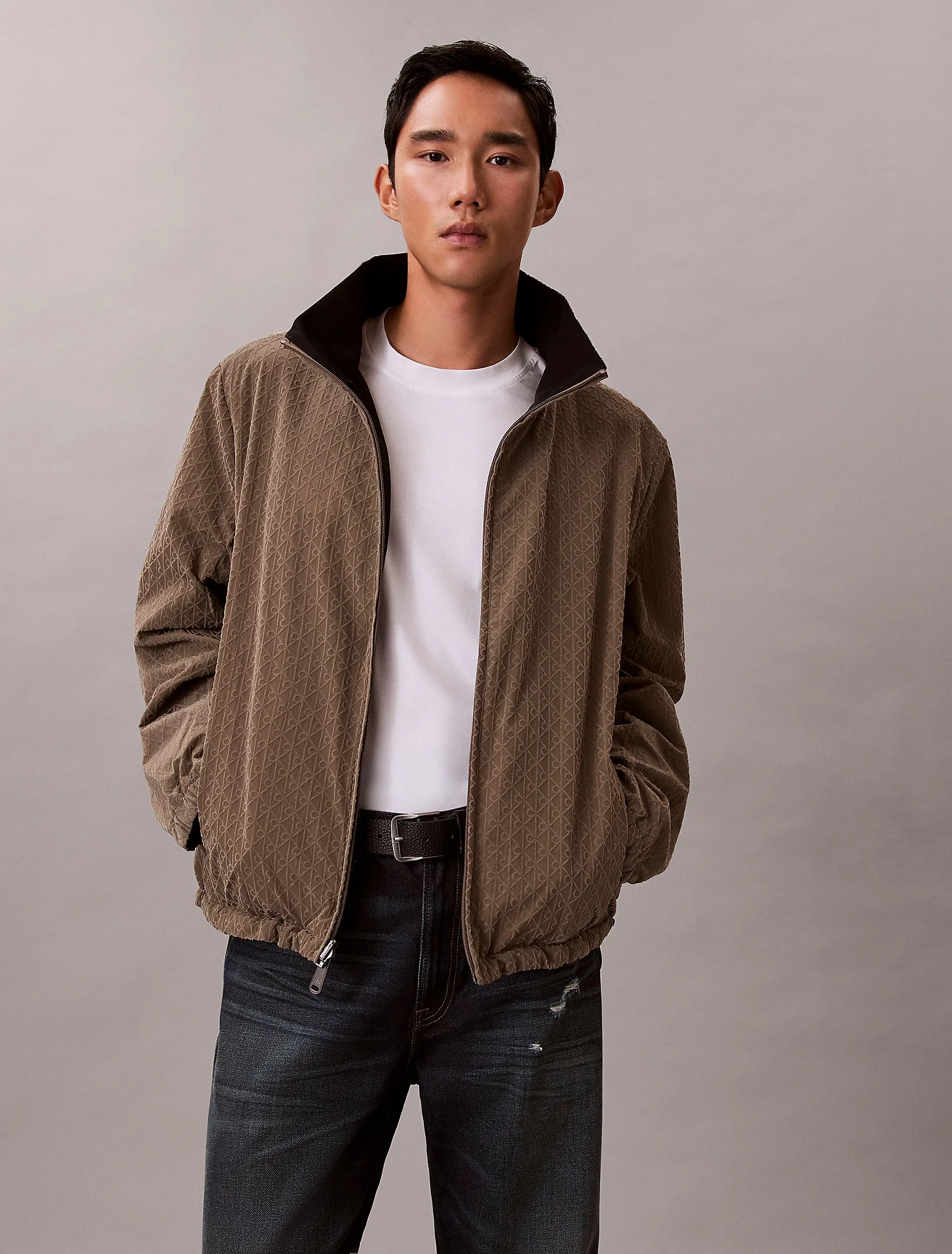 Calvin Klein Uzun Kollu Naylon Tamamı Baskılı Dolgusuz Çift Taraflı Erkek Gri Ceket LV14RE522G-PAY