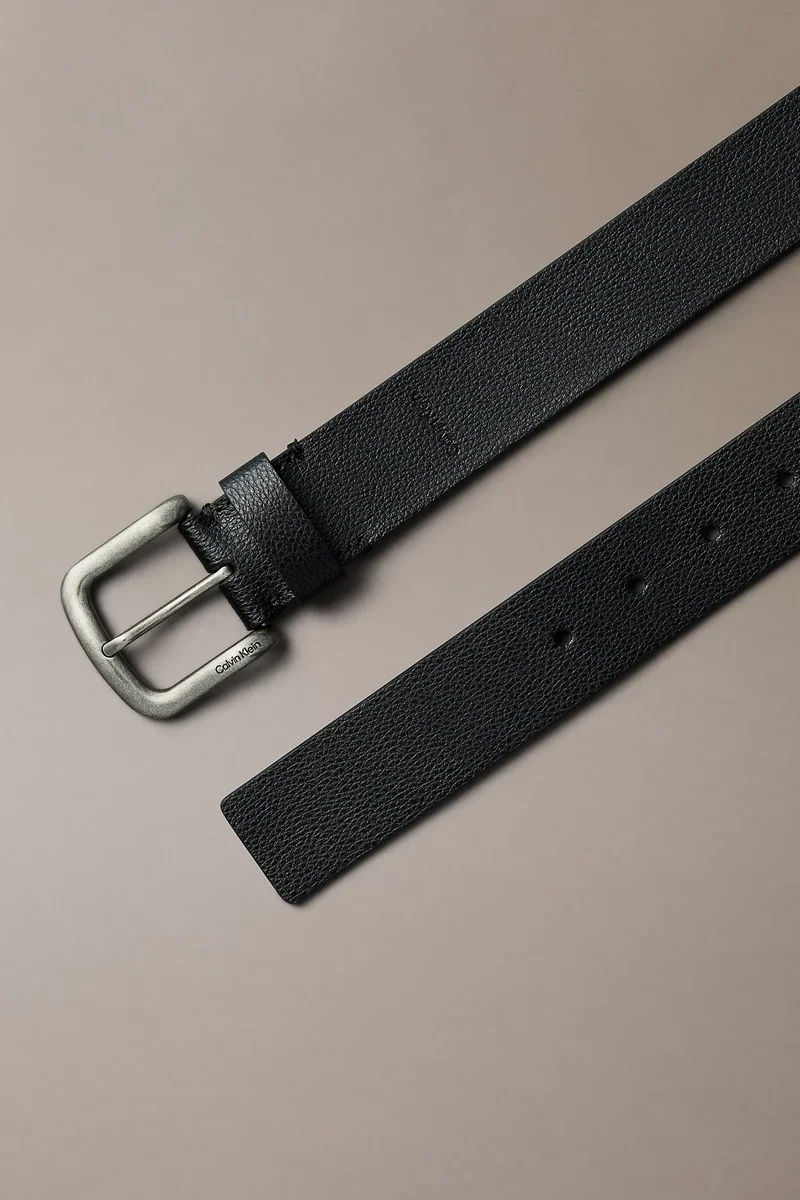 Calvin Klein Yuvarlak Tokalı Doku Deri 35 mm Erkek Siyah Kemer LV04D7044G-V8L