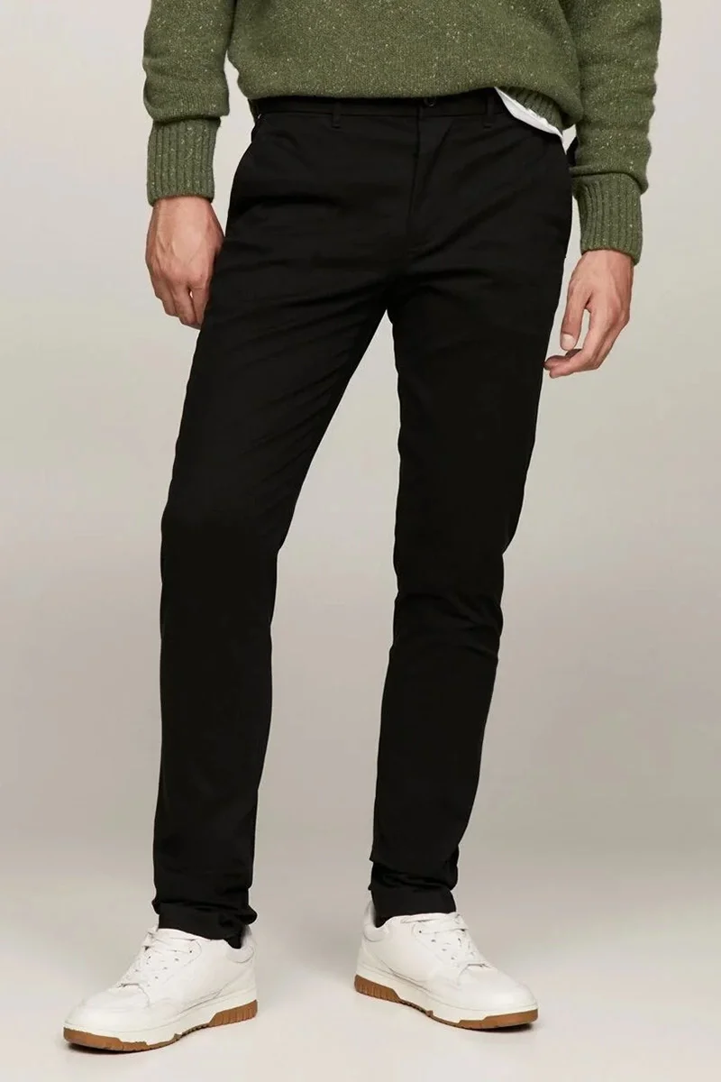 Tommy Hilfiger CHINO BLEECKER 1985 PIMA COTTON Erkek Siyah Pantolon MW0MW26619BDS