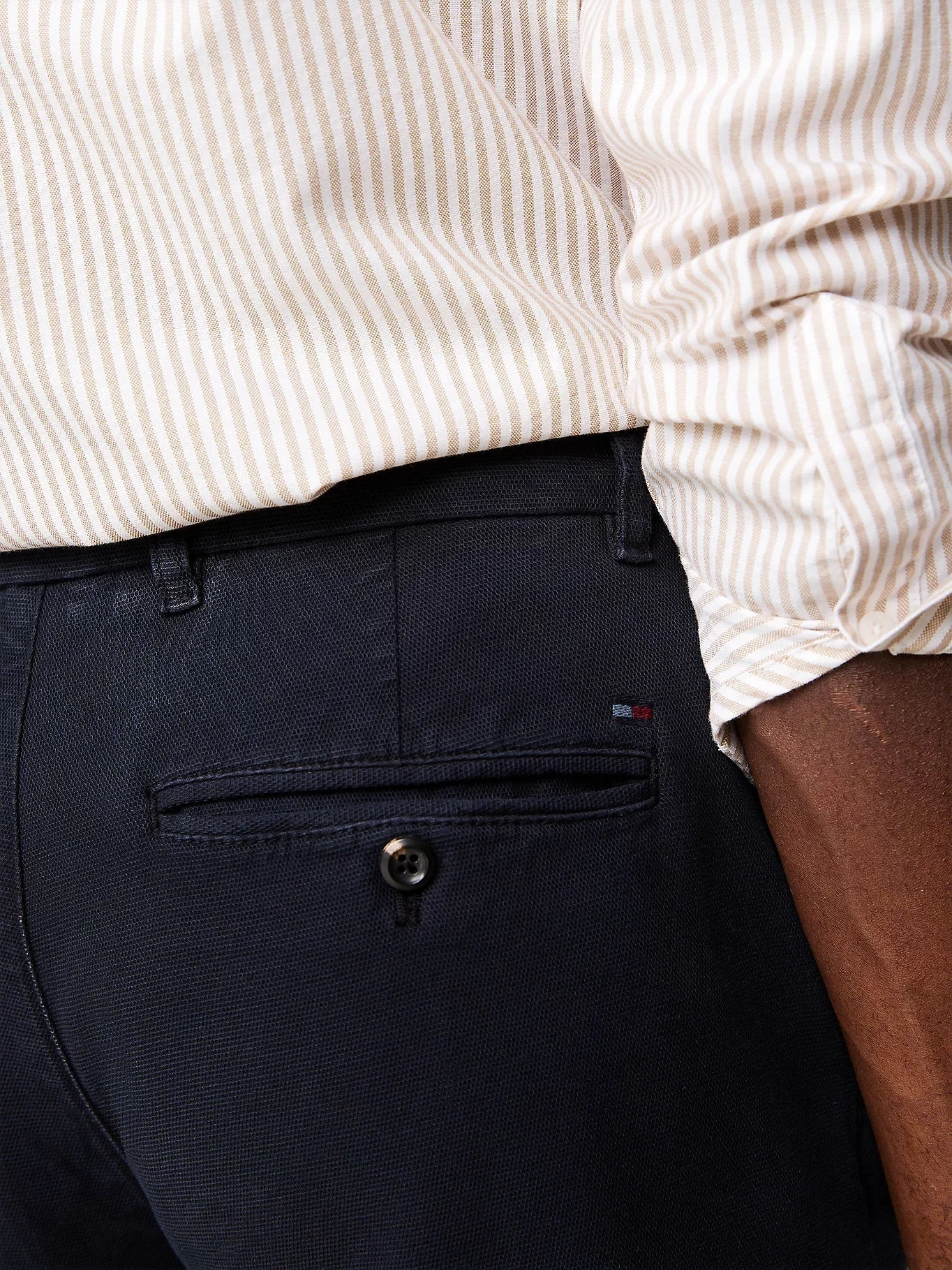 Tommy Hilfiger CHINO BLEECKER STRUCTURE GMD Erkek Lacivert Pantolon MW0MW35636DW5