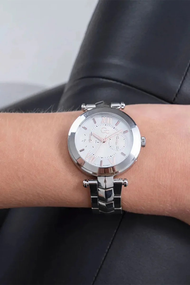 Guess GCY92003L1MF Kadın Metalik Gri Kol Saati GCY92003L1MF