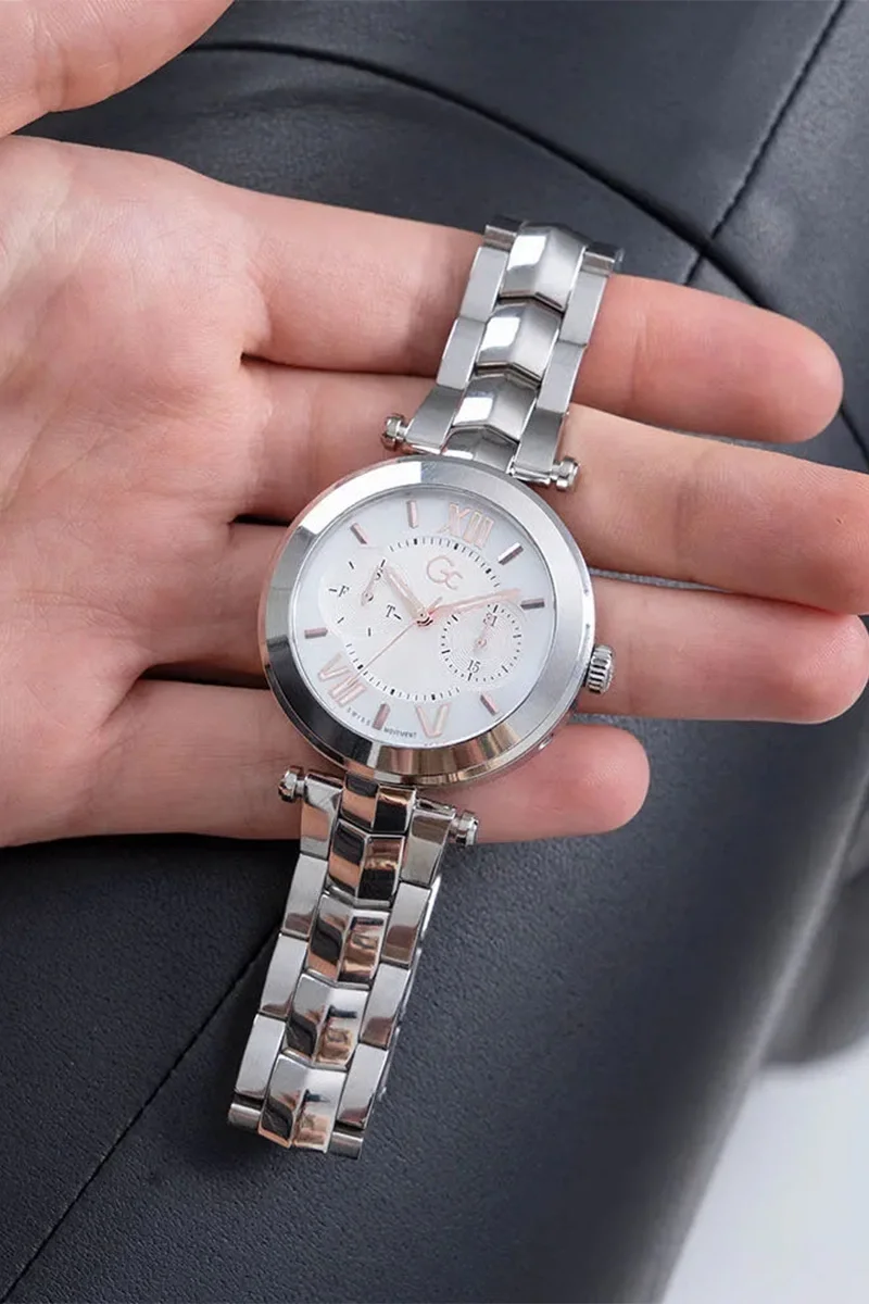 Guess GCY92003L1MF Kadın Metalik Gri Kol Saati GCY92003L1MF