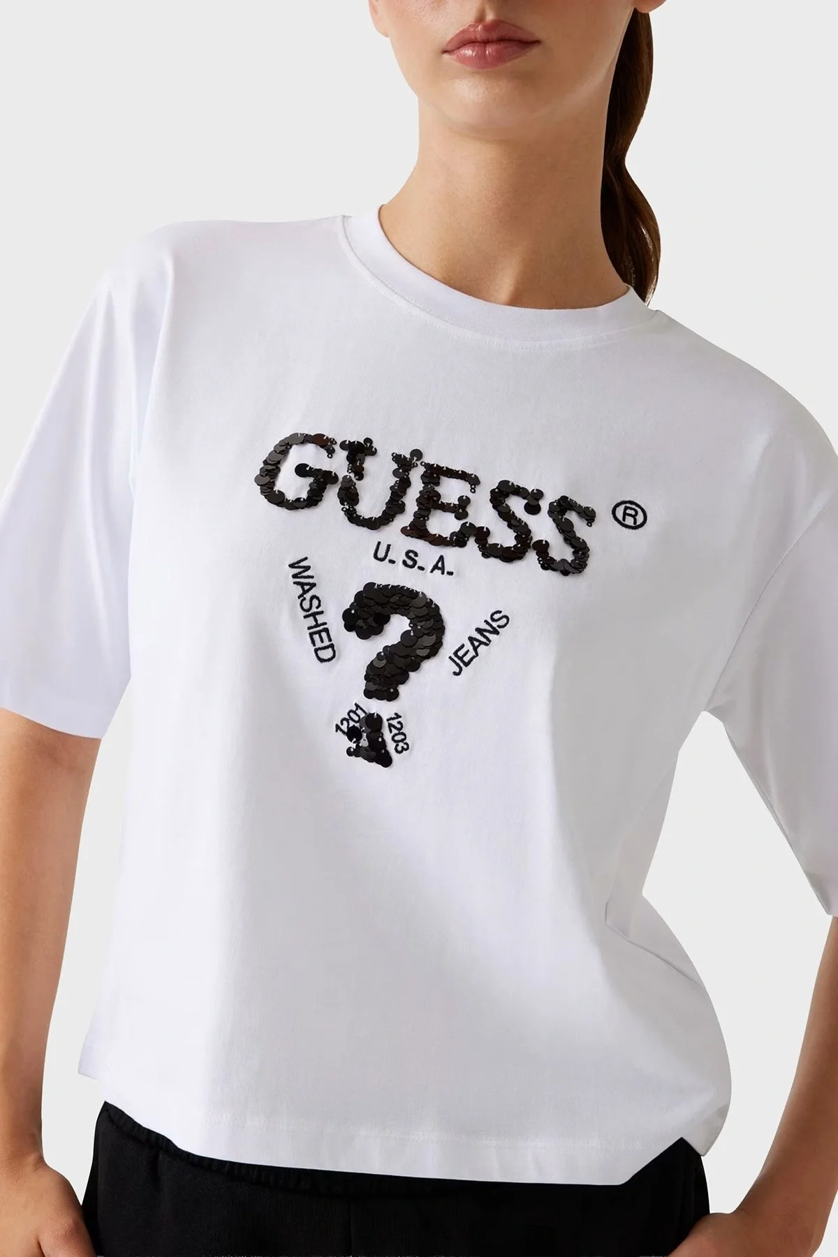 Guess Aurélie Kadın Beyaz Aktif Boxy Fit T-Shirt V4YI06I3Z14-G011