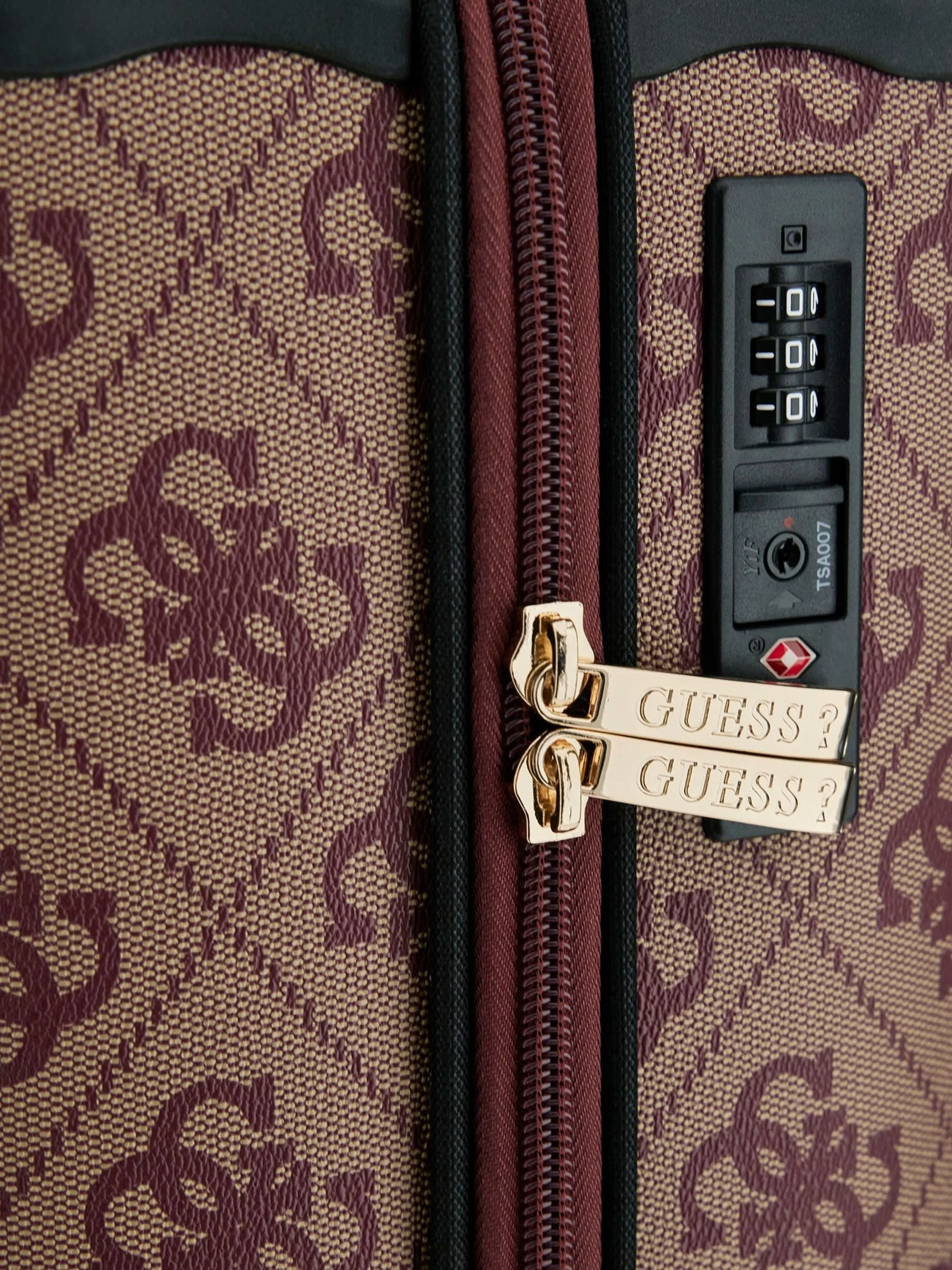 Guess Berta 18 İnç 8 Tekerlekli Kadın Bordo Valiz TWOB8688983-BDL