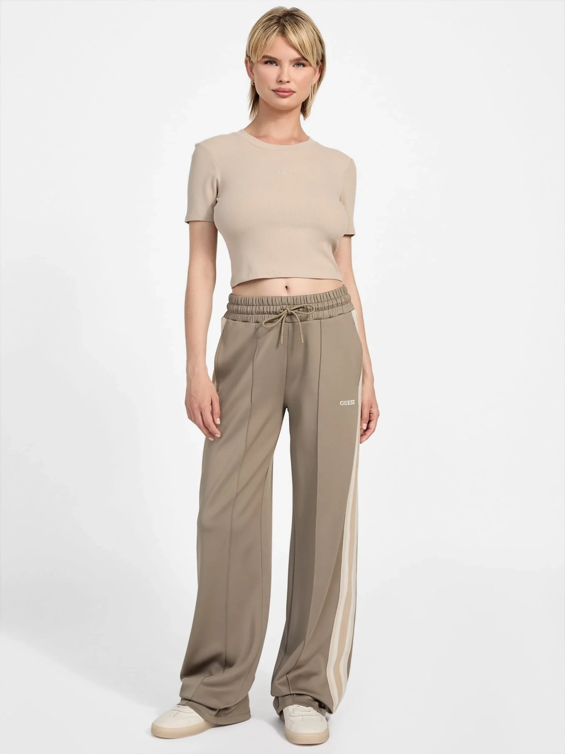 Guess Carla Kadın Kahverengi Aktif Top V5YP08K8RT2-G1DR