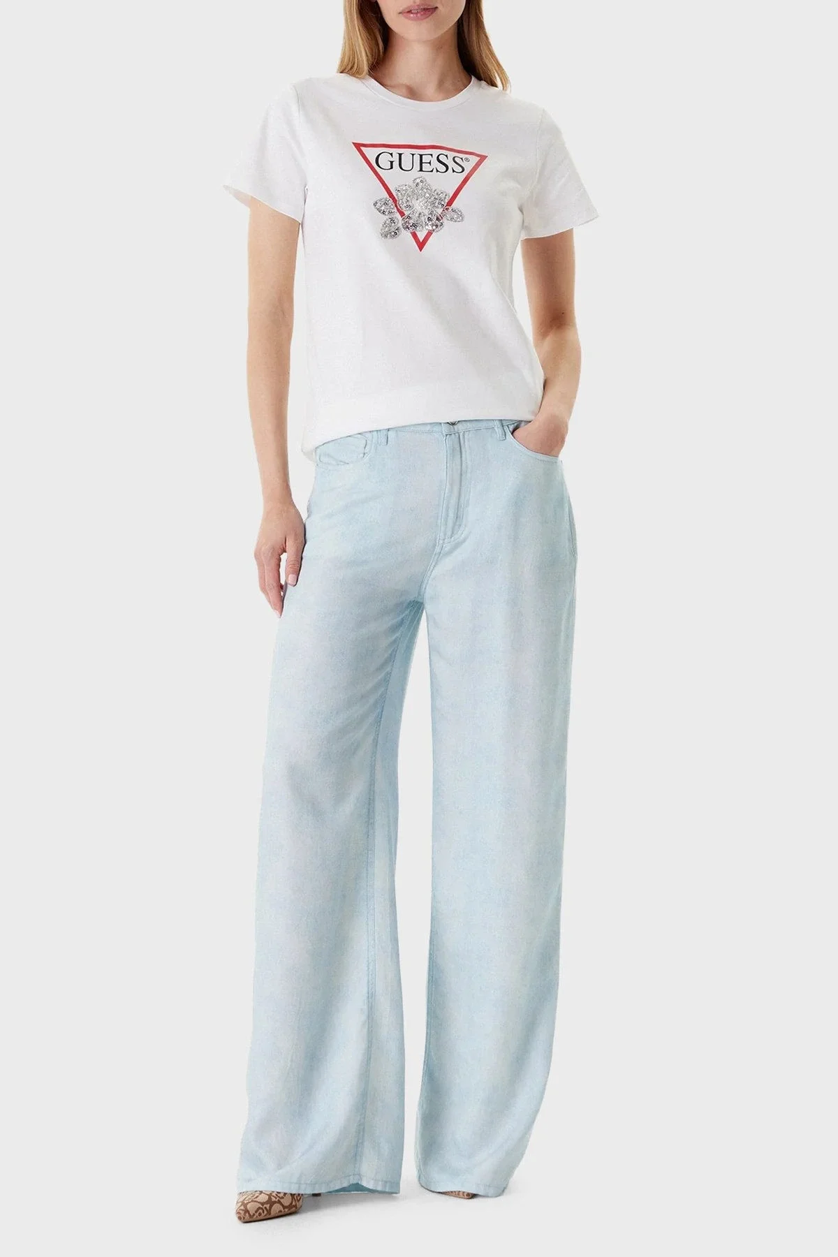 Guess Flower Kadın Beyaz Regular Fit T-Shirt W5YI38I3Z14-G011