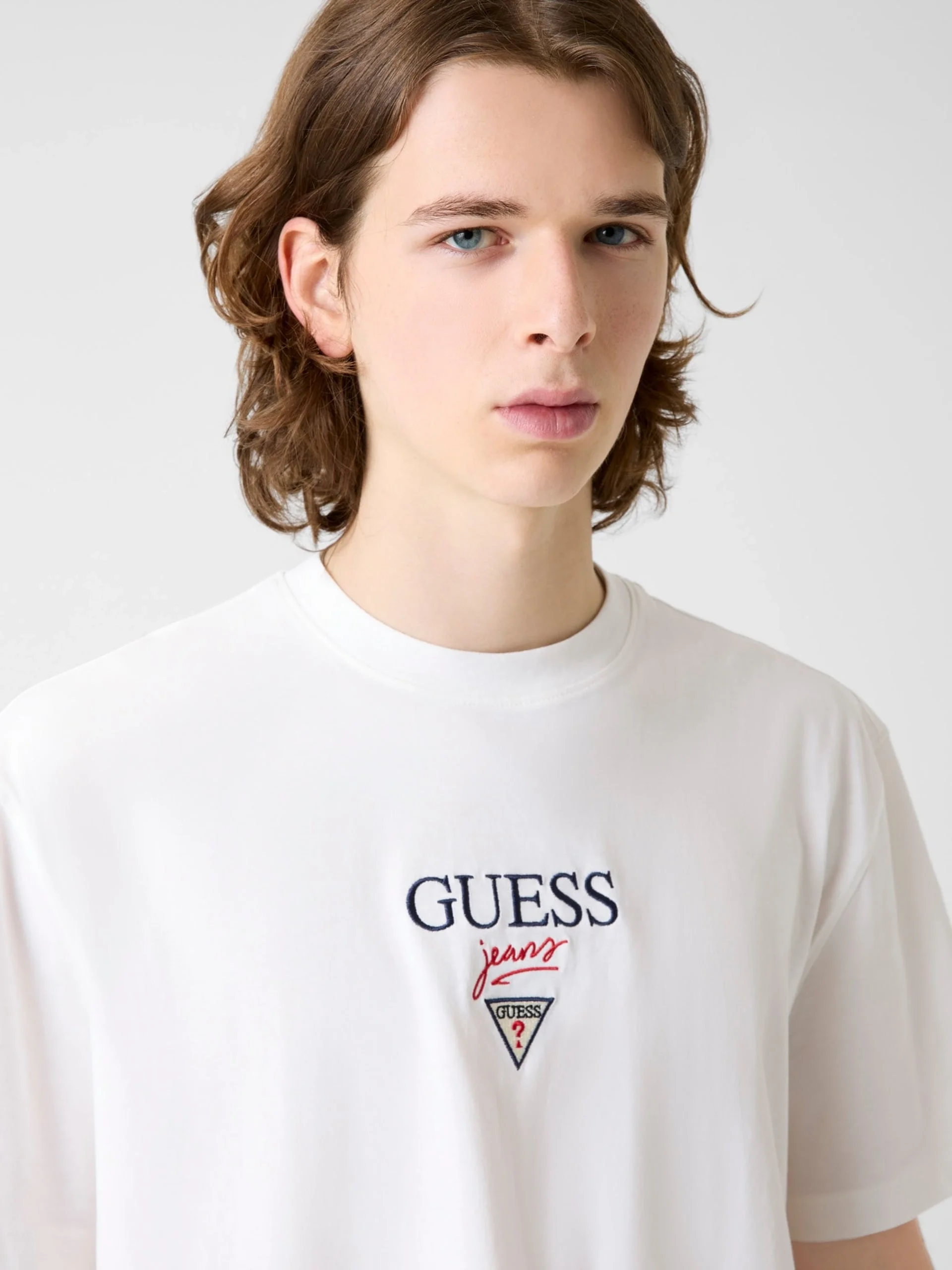 Guess GJ Kısa Kollu Büyük Beden Baker Logolu Erkek Beyaz T-shirt M6RI45K8HM0-G046
