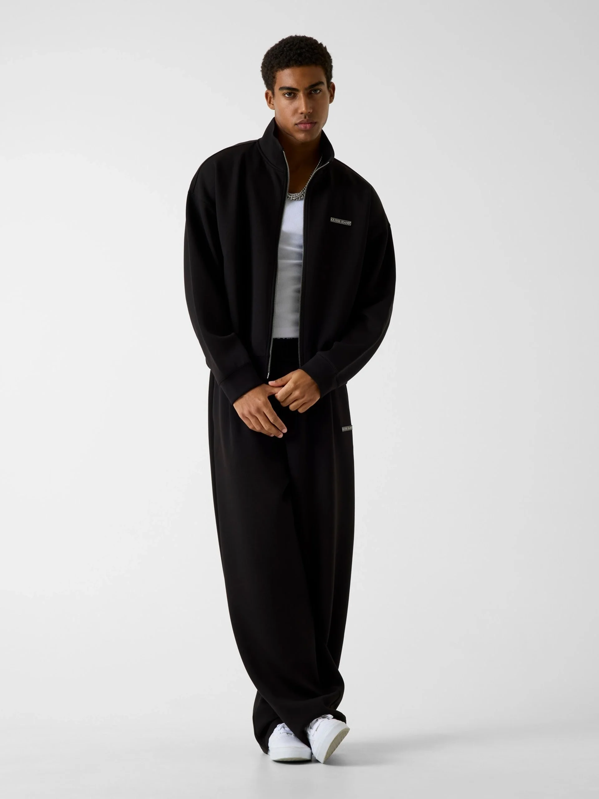 Guess GJ Scuba Tam Fermuarlı Dik Yaka Erkek Siyah Sweatshirt M6RQ28KD122-JBLK