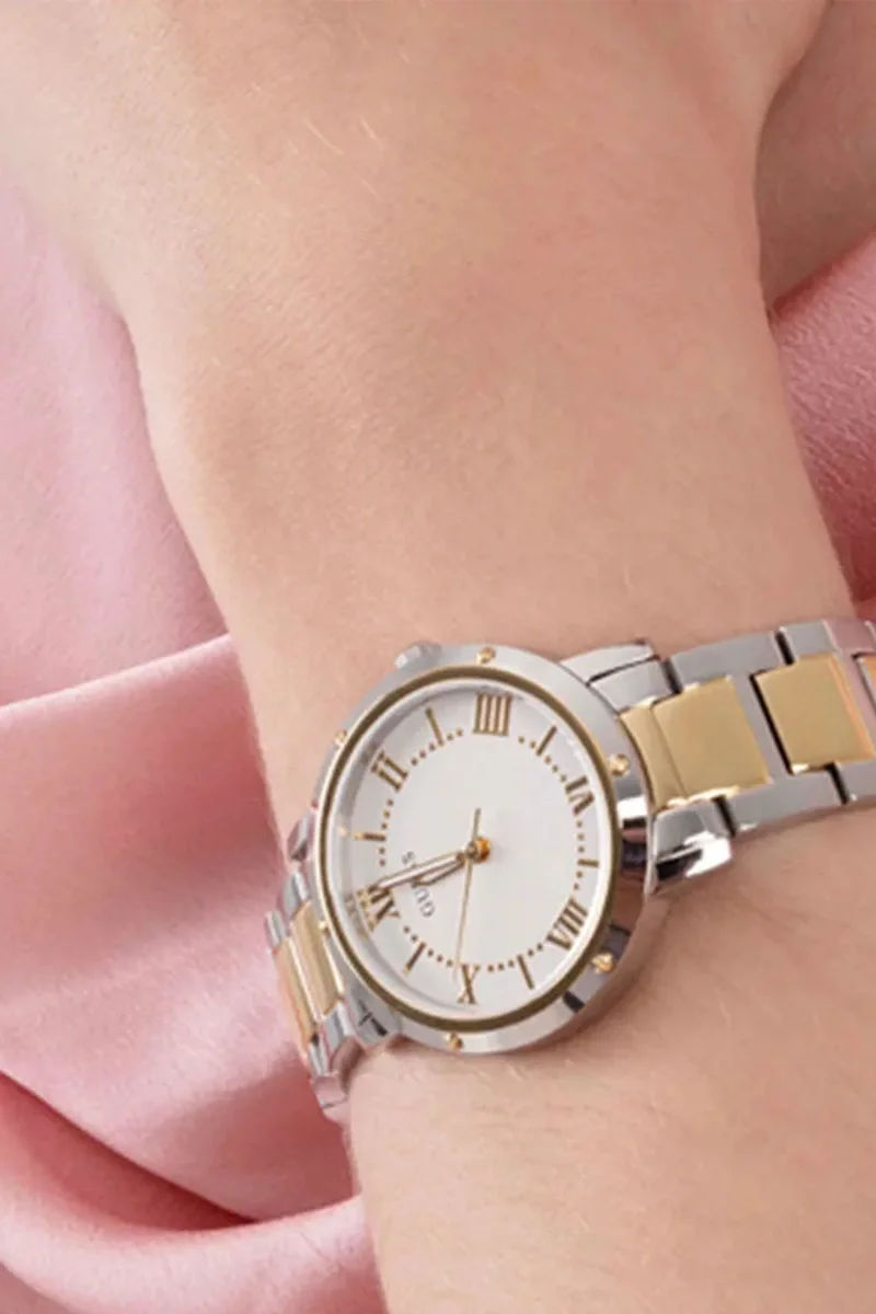 Guess Kadin Metalik Gri Kol Saati GUGW0404L2