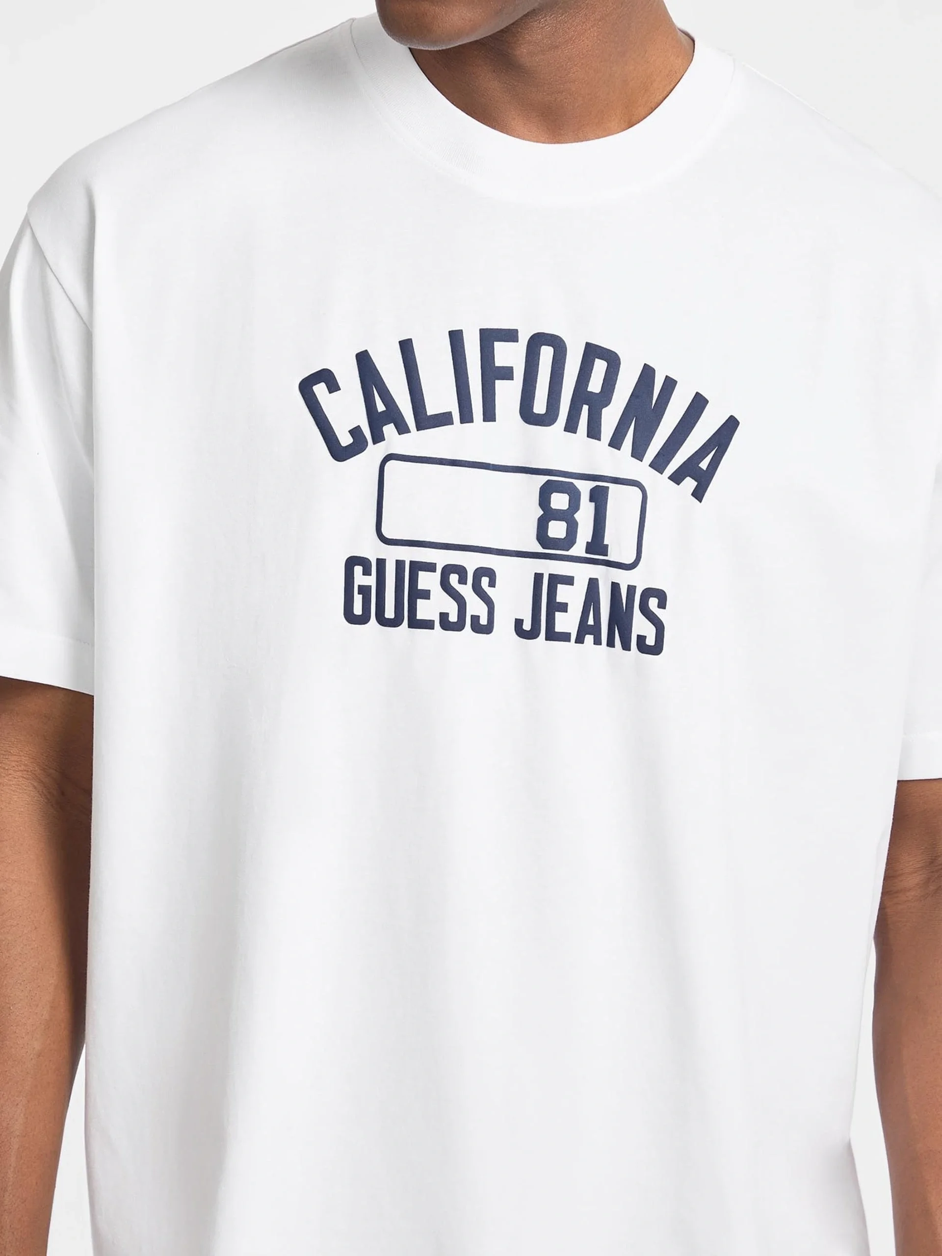 Guess Jeans Erkek Beyaz Oversize Fit T-Shirt M5YI52K8HM0-G011