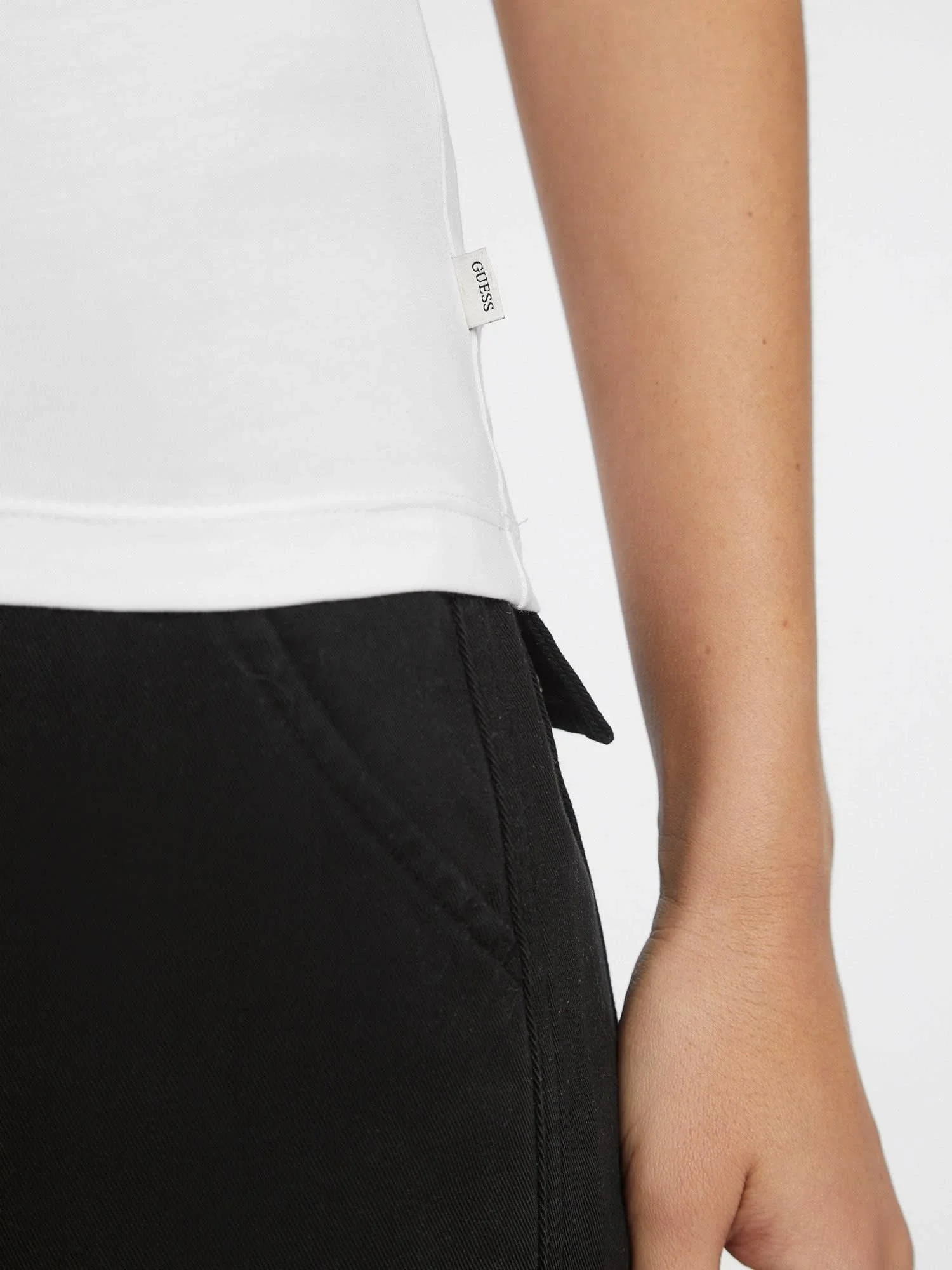 Guess Gj Ls Kadın Beyaz Slim Fit T-Shirt W4YI23J1314-G011