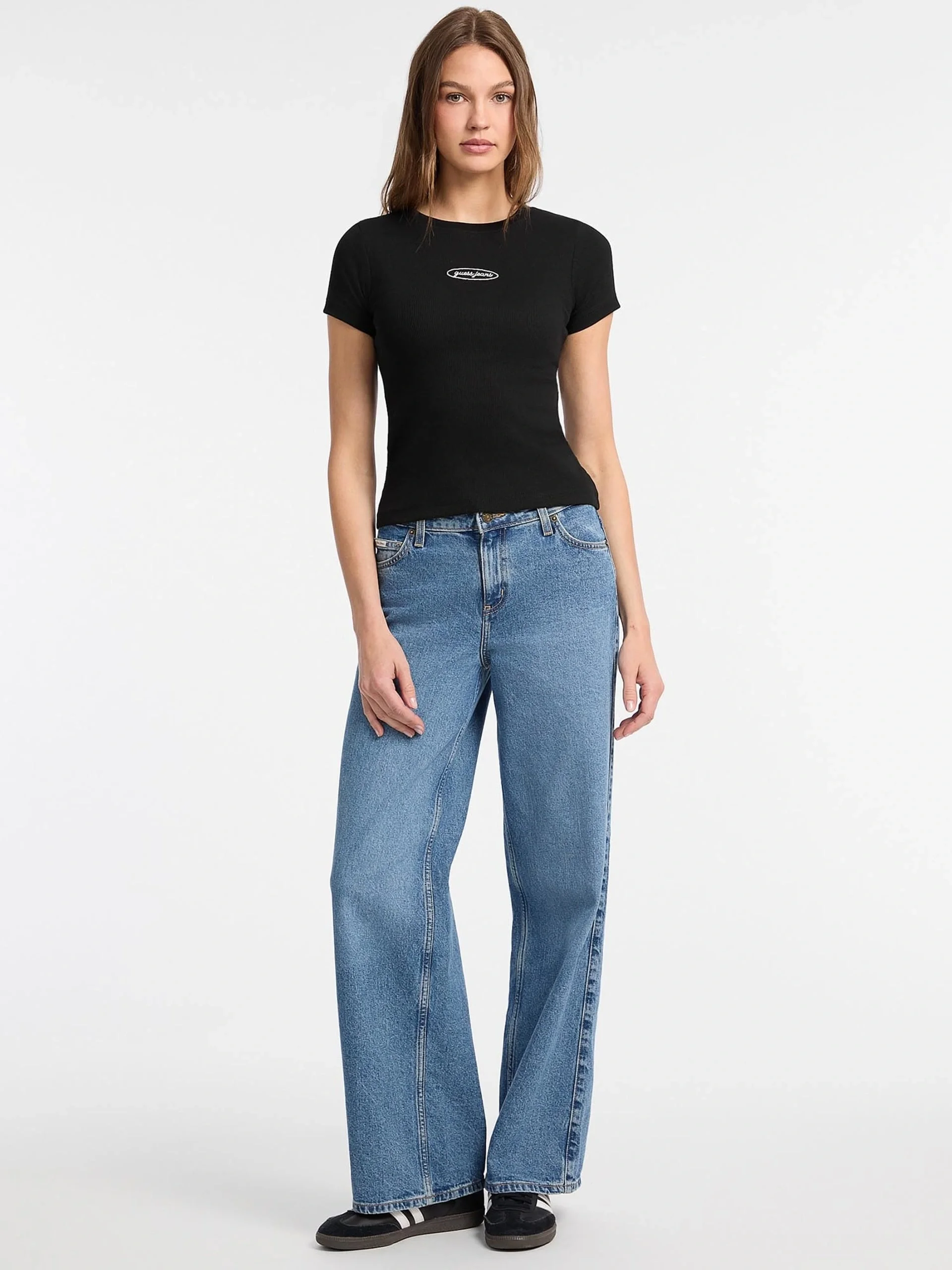 Guess Kadın Siyah Slim Fit Logolu T-shirt W5YP37KA0H1-JBLK