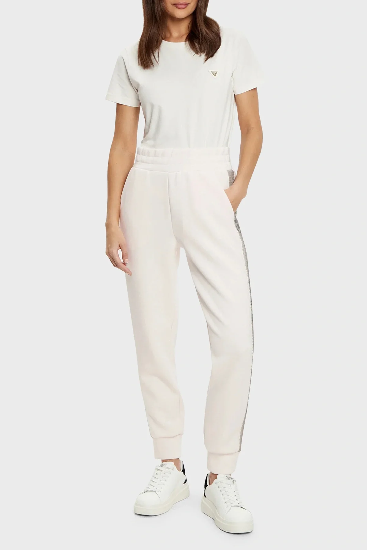 Guess Colette Kadın Krem Aktif Oversize Fit T-Shirt V4YI09J1314-G6K5