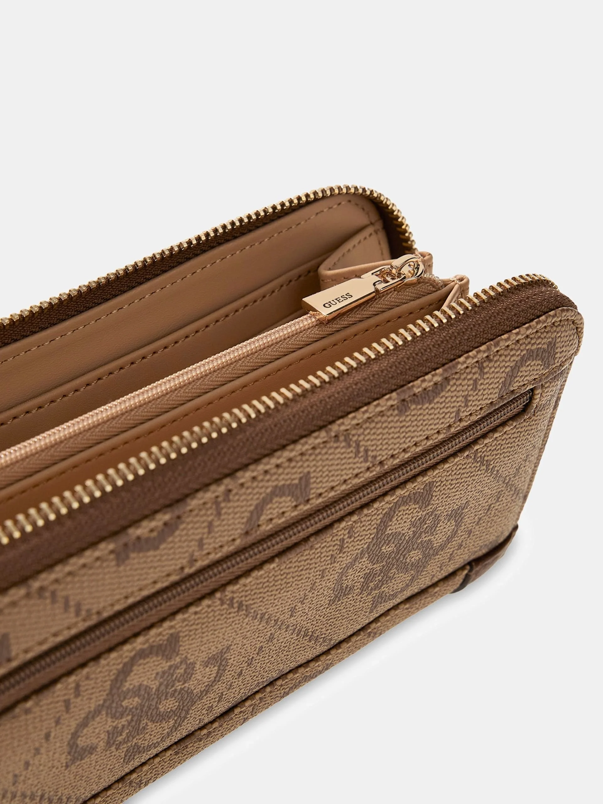 Guess Karnilla Logolu Büyük Boy Kadın Kahverengi Cüzdan SWOS9901146-LGW