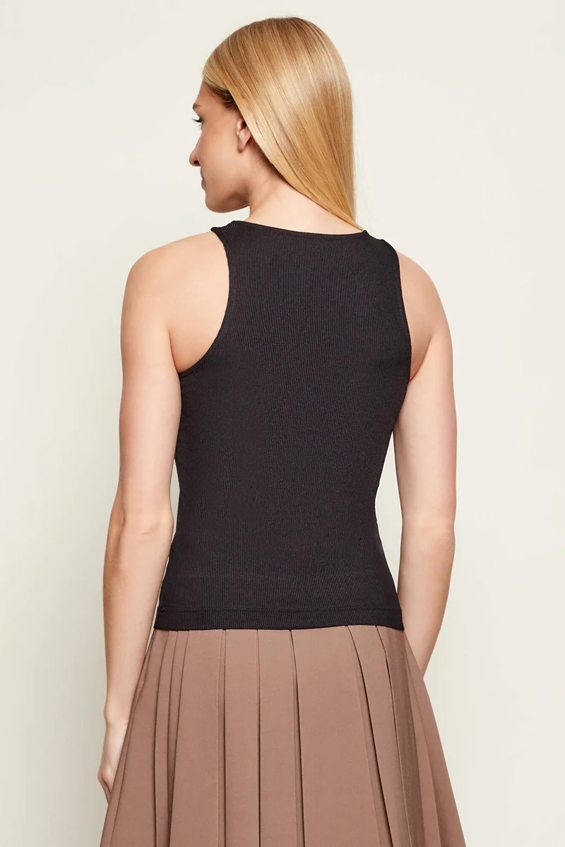 Guess Kolsuz Yuvarlak Yaka Guendalina Kadın Siyah Top W6RP39KD092-JBLK