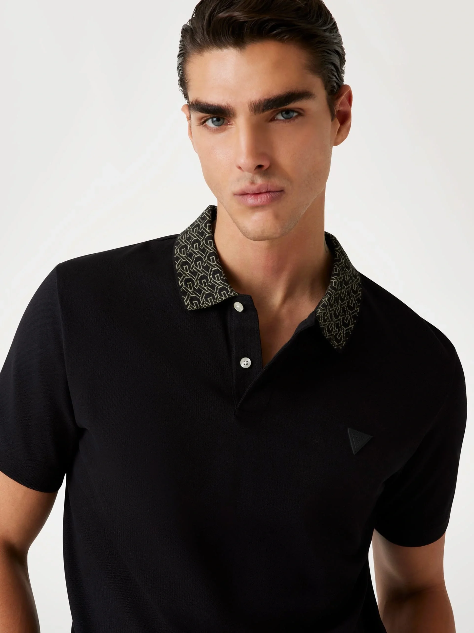 Guess Lyle Erkek Siyah Slim Fit Polo T-Shirt M5YP60K7O64-JBLK