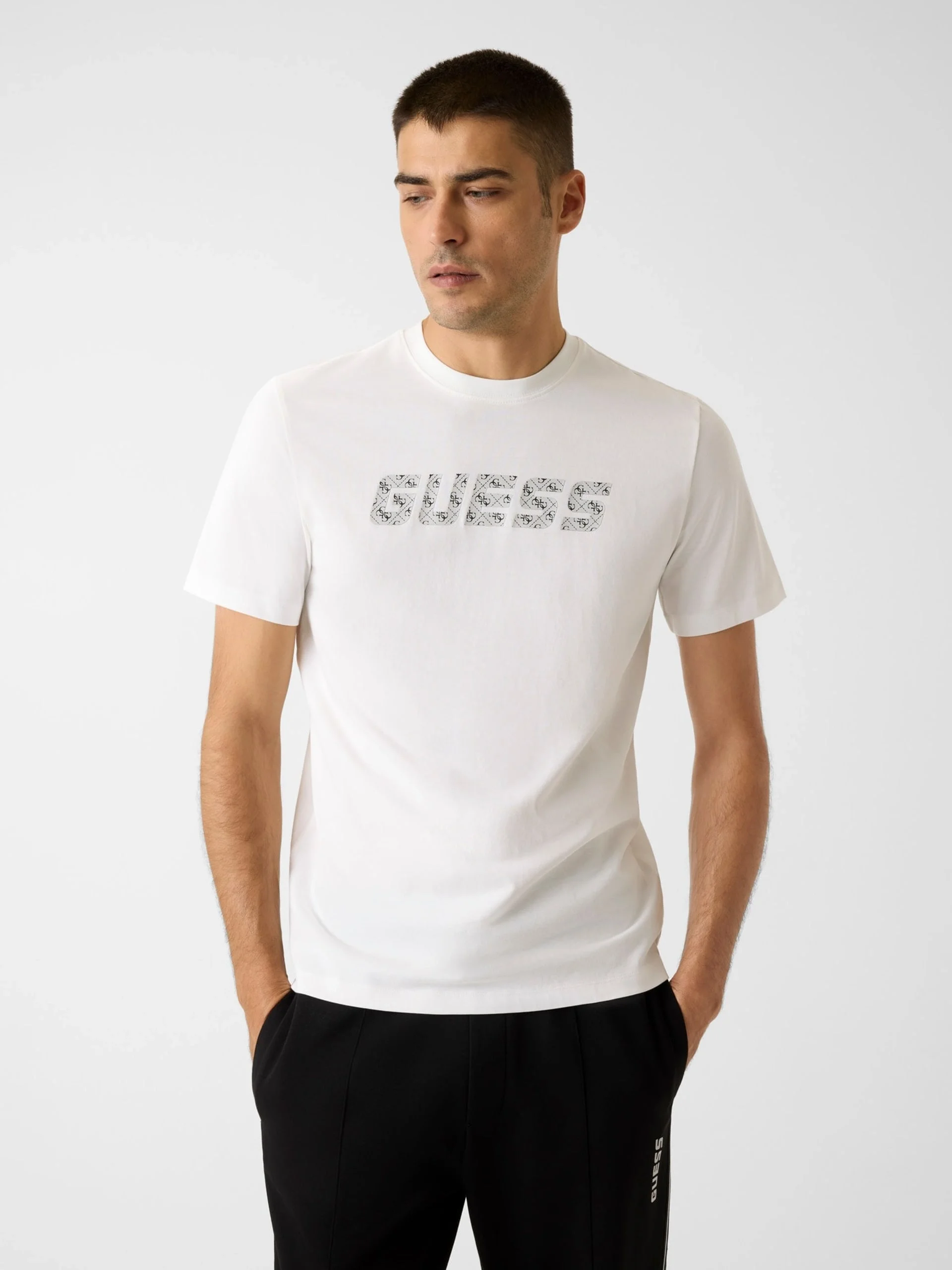 Guess Maska Bisiklet Yaka Kısa Kollu Erkek Beyaz T-shirt Z6RI15I3Z14-G018