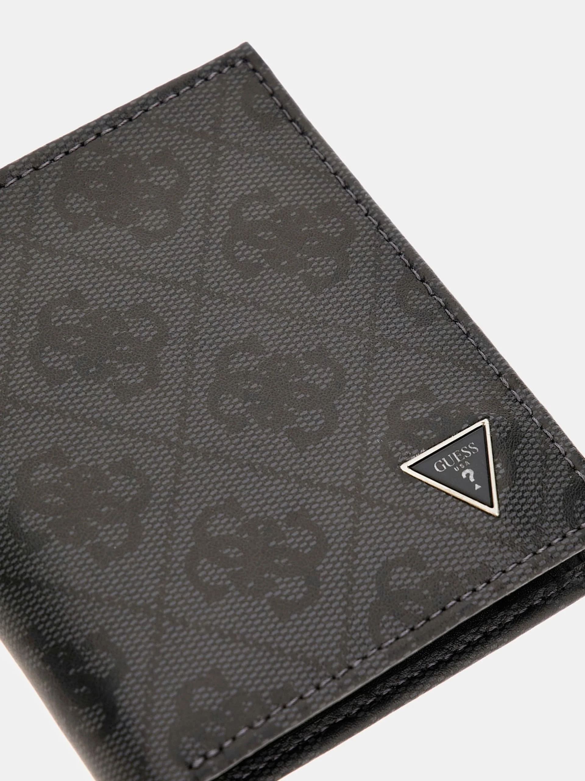 Guess Milano İkiye Katlanır Küçük Boy Erkek Siyah Cüzdan SMVELELEA22-BLA