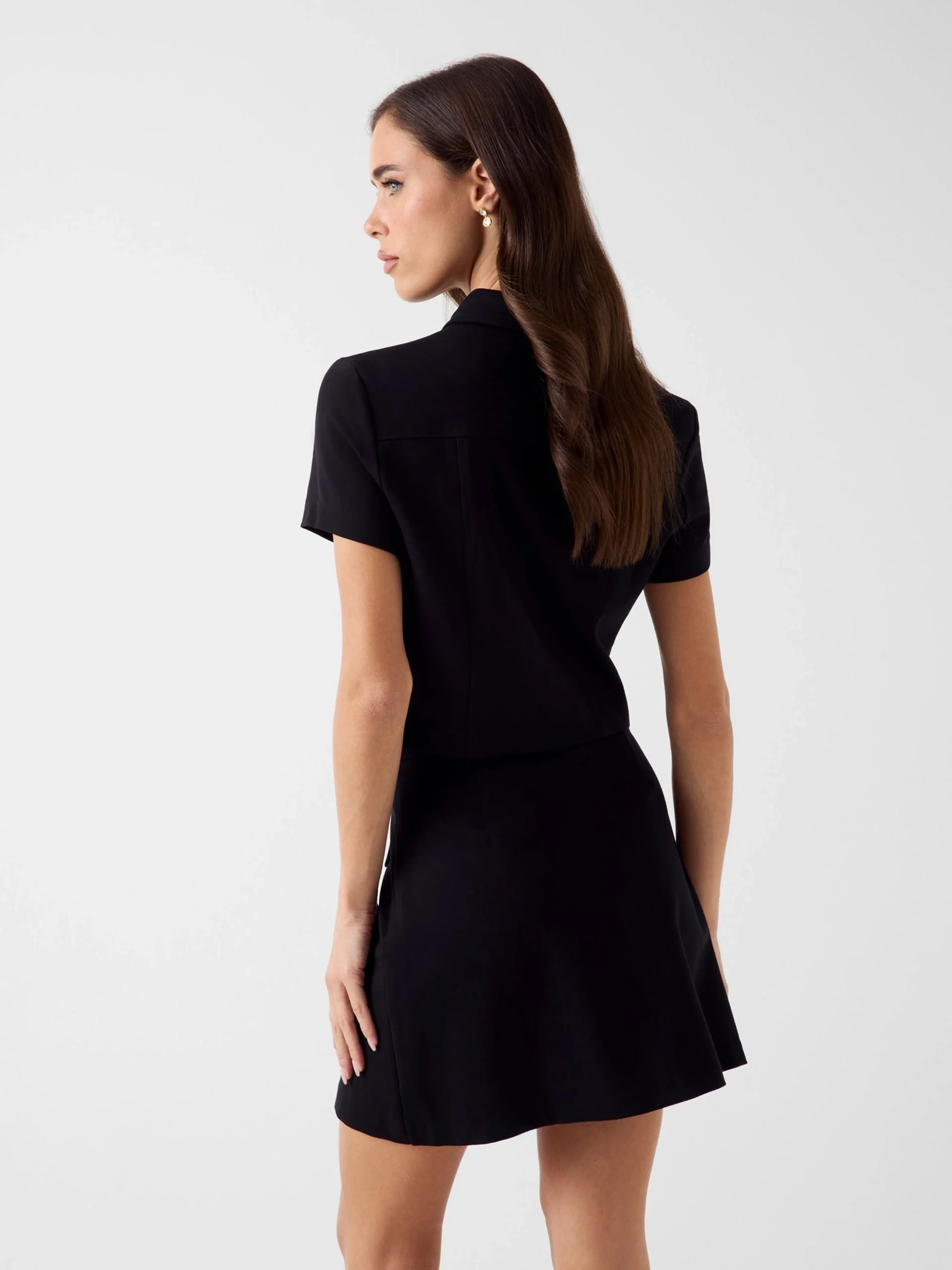 Guess Olga Kısa Kollu Kadın Siyah Bluz W6RH83KCMU2-JBLK