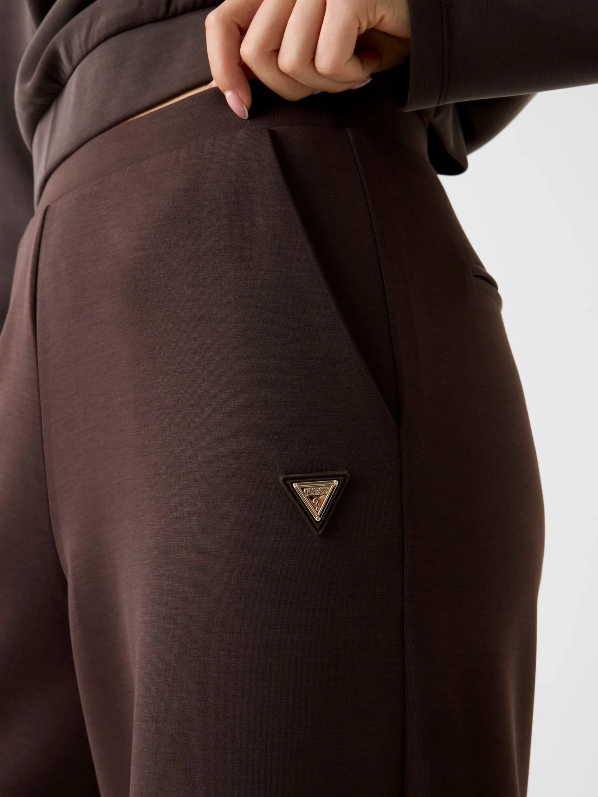 Guess Olympe Geniş Paça Kadın Kahverengi Eşofman Altı V4YB07KCAY2-A10K