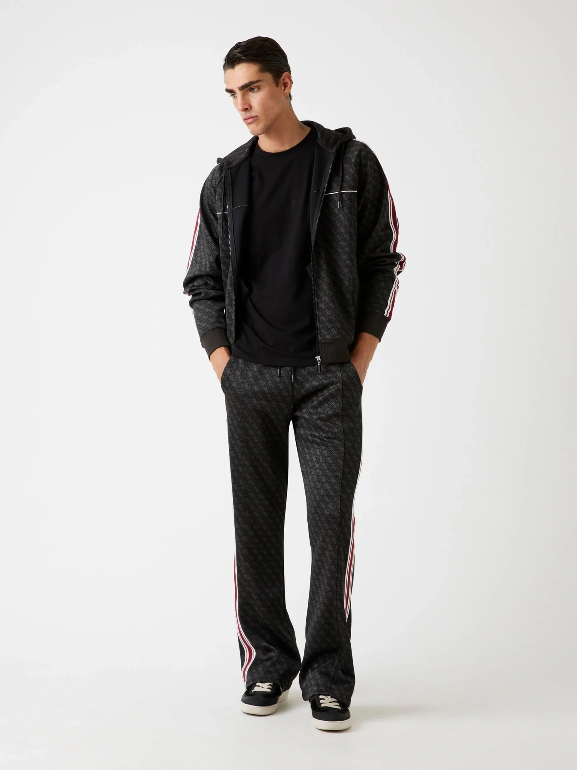 Guess Parimo Erkek Çok Renkli Aktif Regular Fit Eşofman Altı Z5BB07K2042-FJ9N