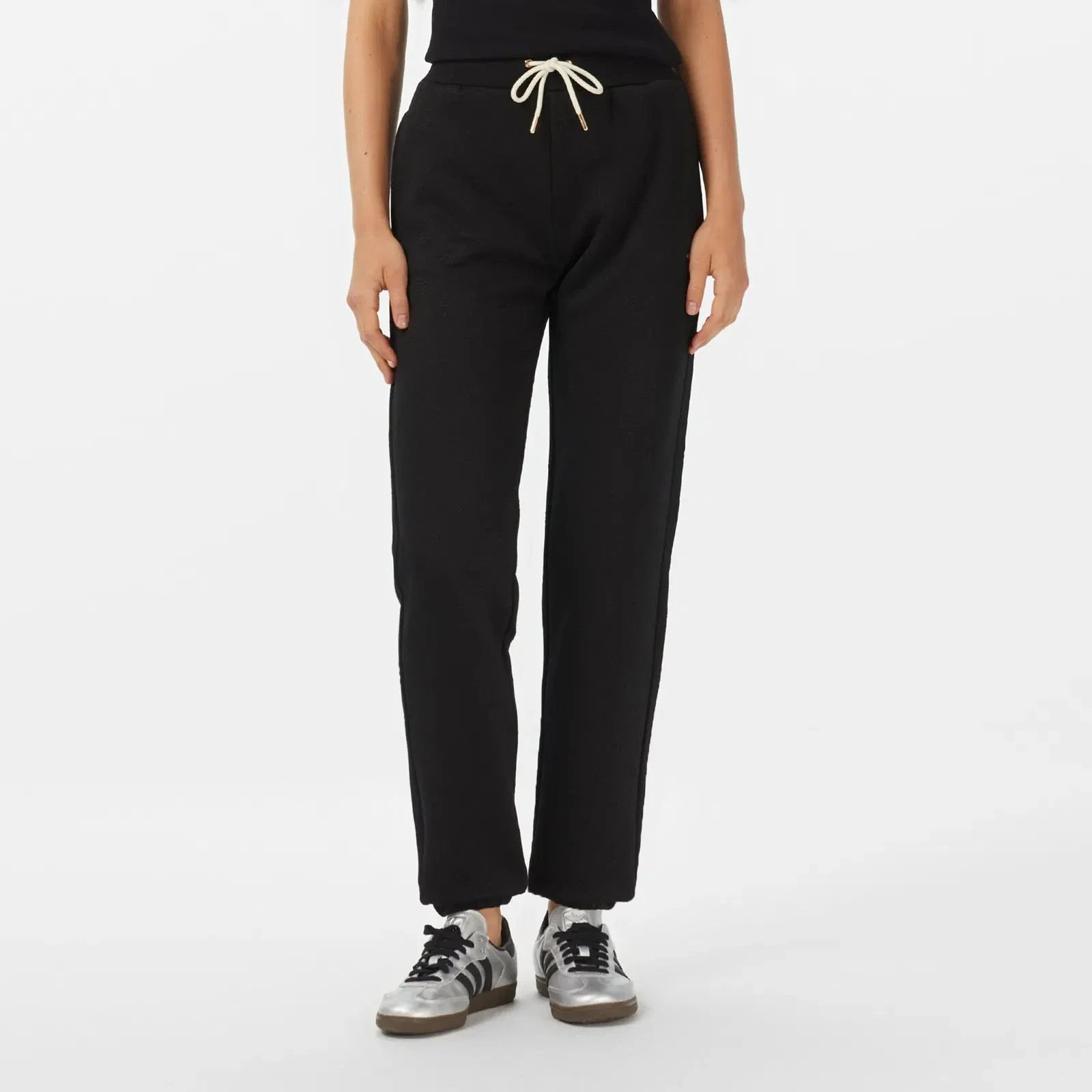 Guess Peony Kadın Siyah Aktif Regular Fit Eşofman Altı V5YB06KBSL2-FJ8A