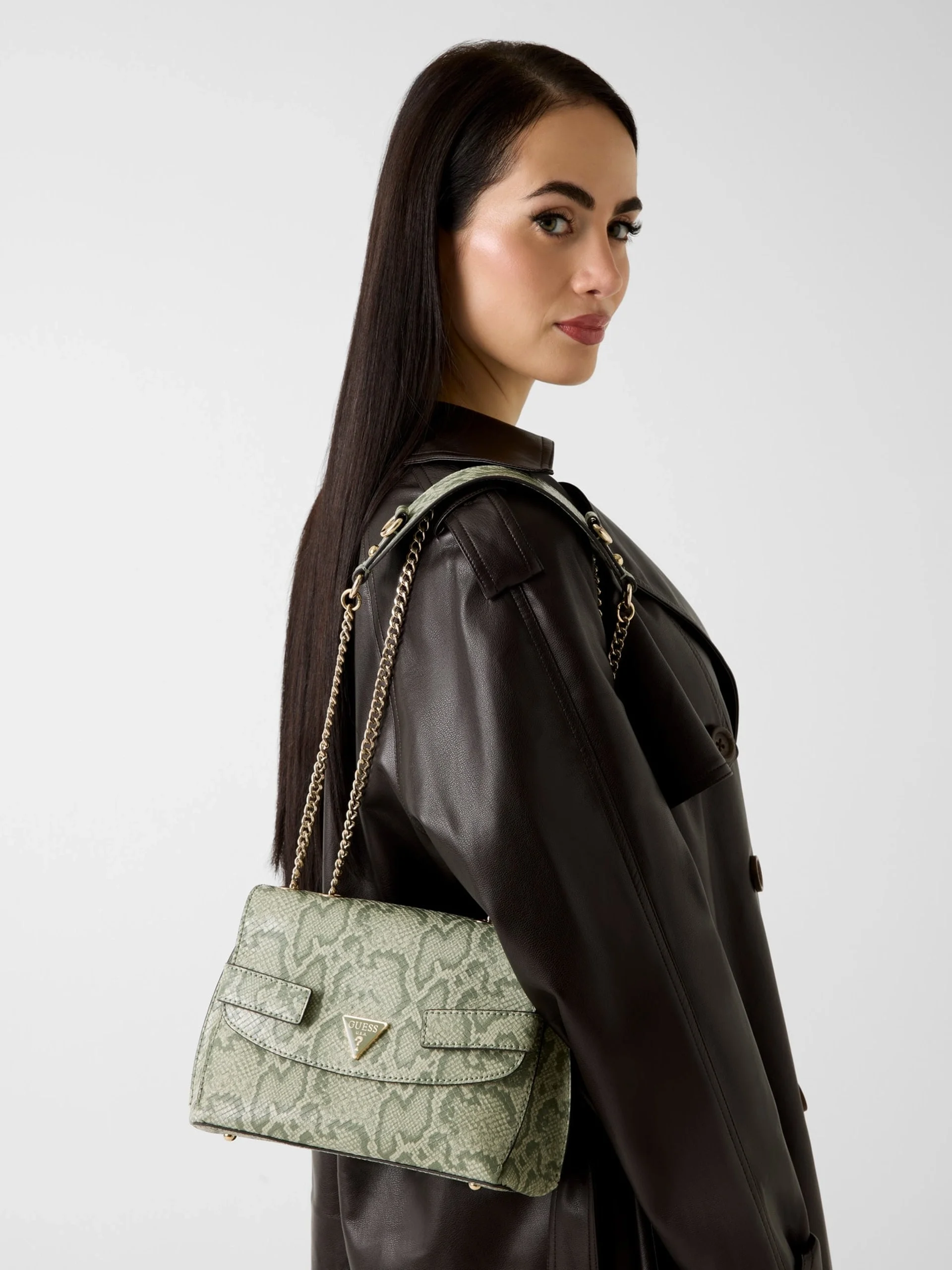 Guess Serenova Dönüştürülebilir Çapraz Askılı Kadın Yeşil Omuz Çantası HWKG8091210-LSL