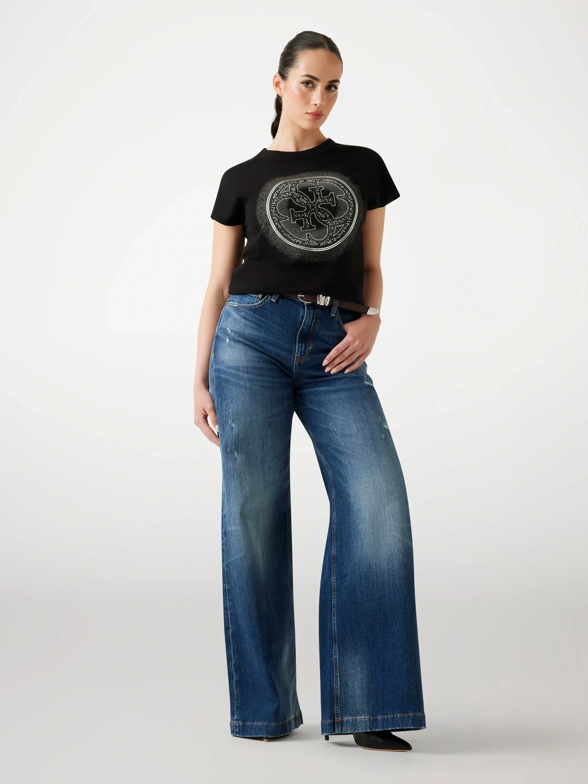 Guess Shaded Kadın Siyah Slim Fit T-Shirt W5YI14I3Z14-JBLK