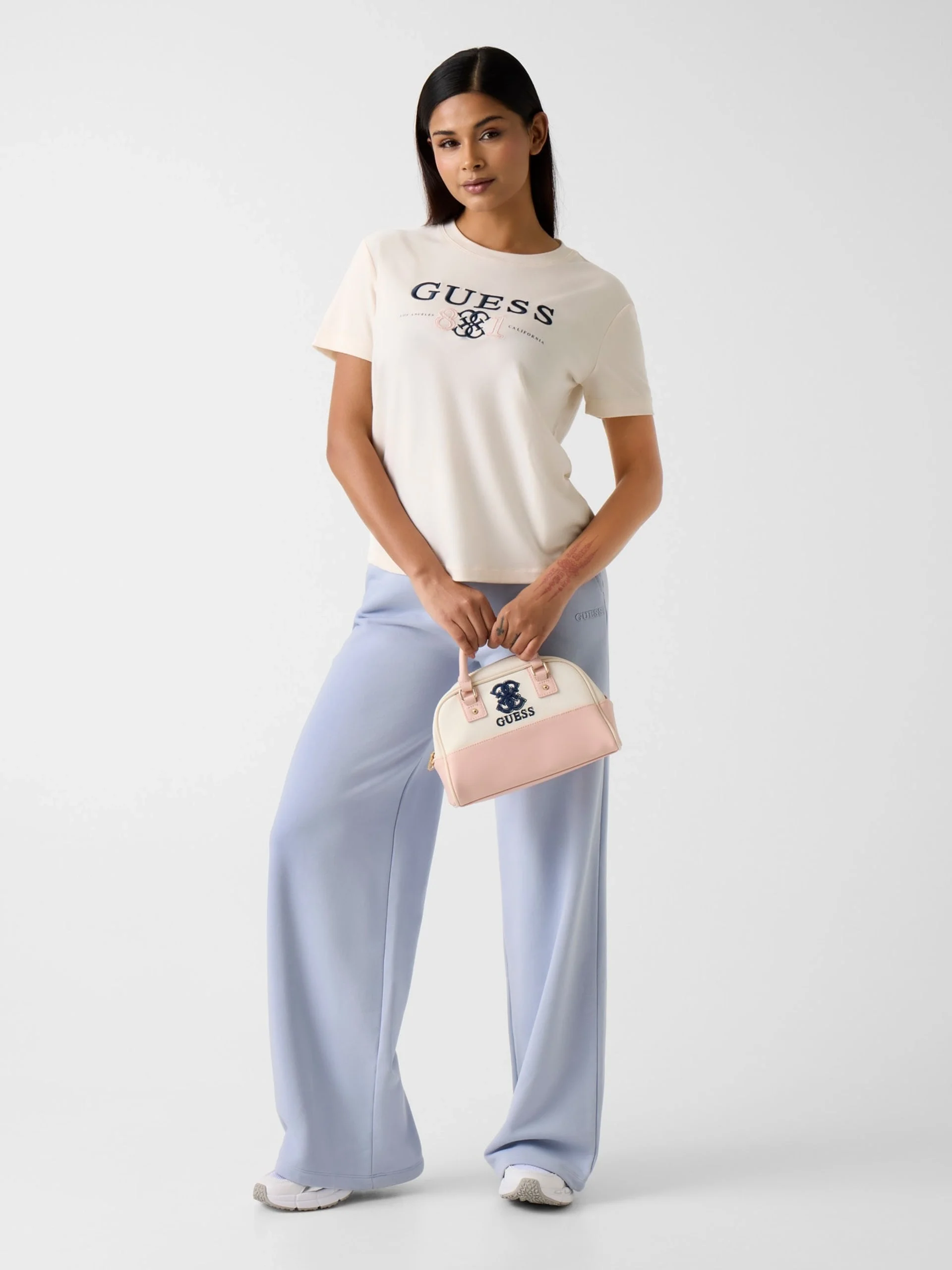 Guess Steffi Bisiklet Yaka Kısa Kollu Kadın Beyaz T-shirt V6RI13KD772-G1O6