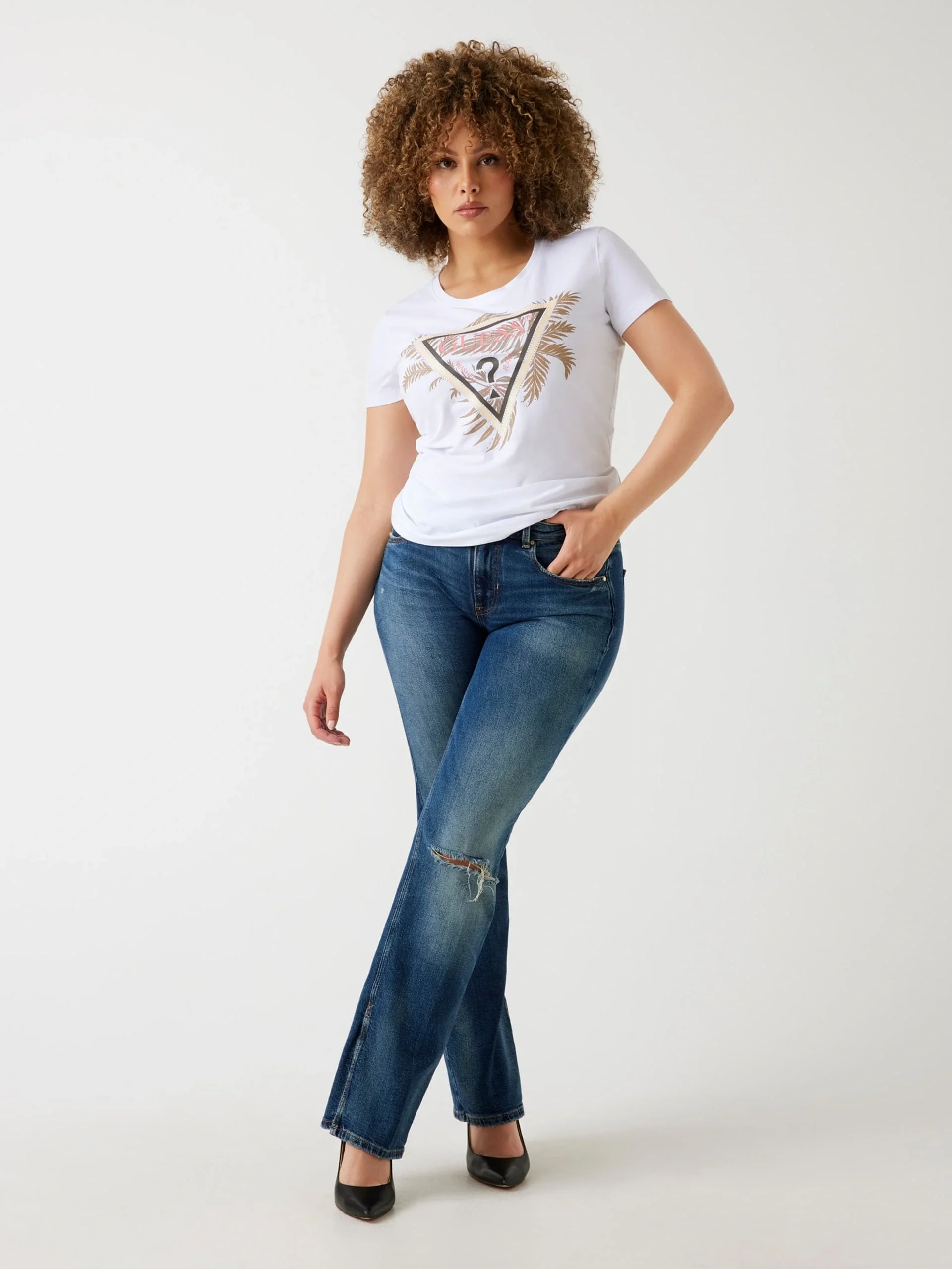 Guess Triangle Kadın Beyaz Slim Fit T-Shirt W5YI13J1314-G011