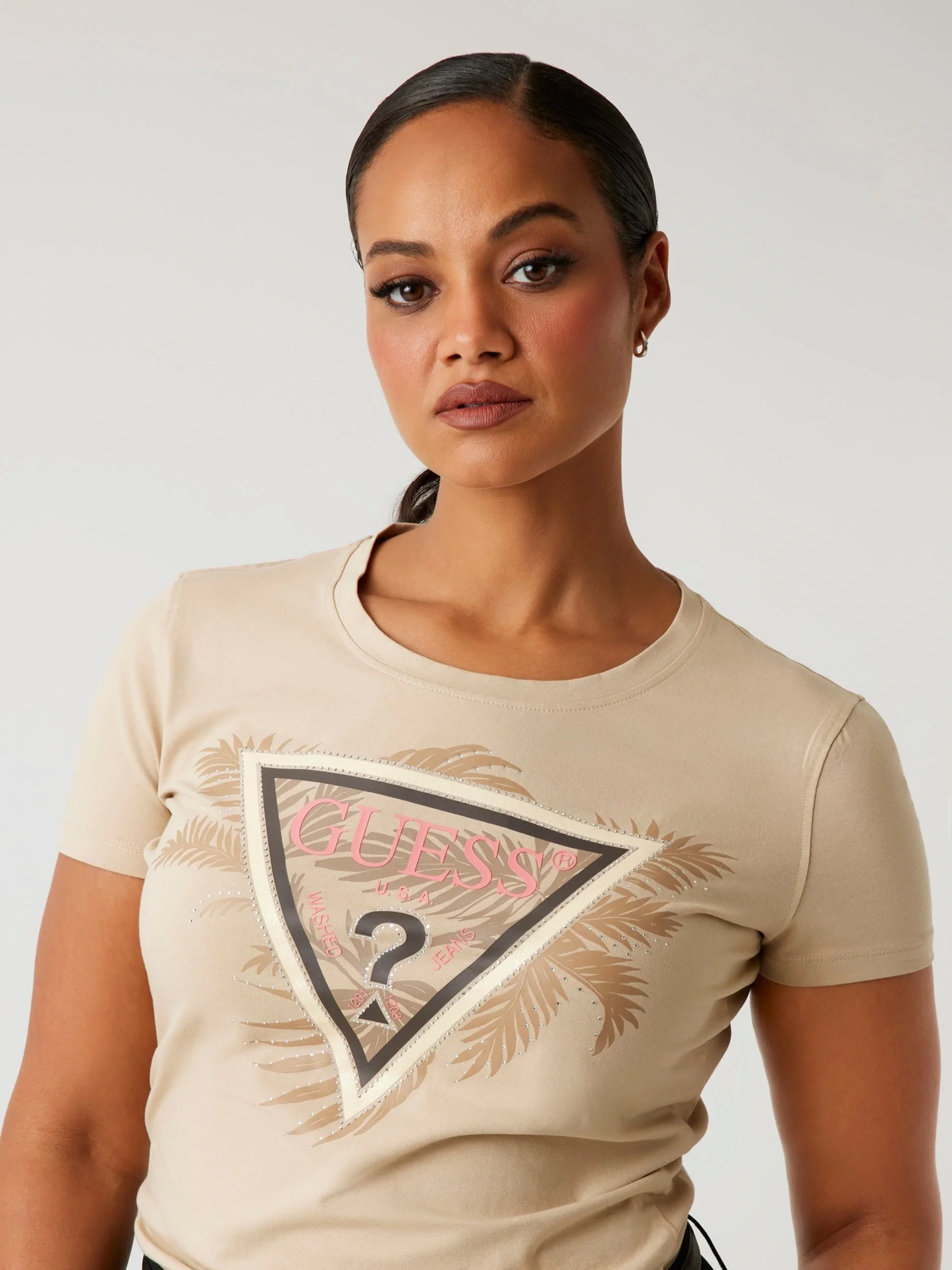 Guess Triangle Kadın Kahverengi Slim Fit T-Shirt W5YI13J1314-G1L7