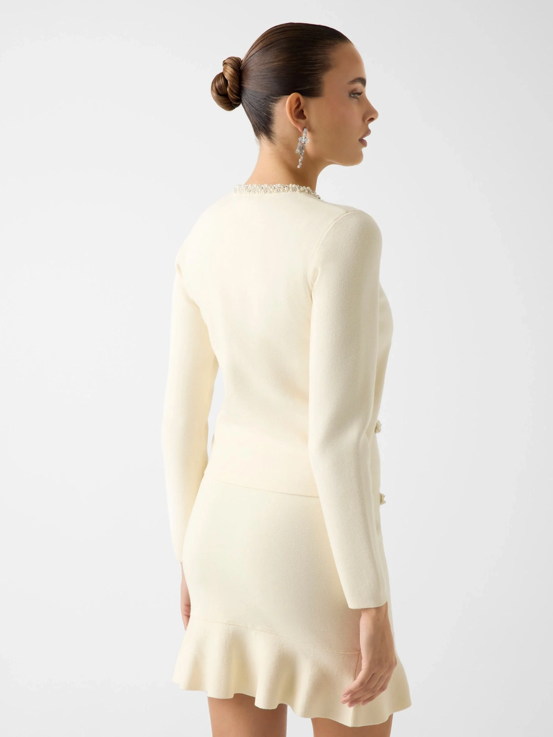 Guess Uzun Kollu Bisiklet Yaka Raina Hırka Triko Kadın Beyaz Hırka W6RR42Z4422-G012