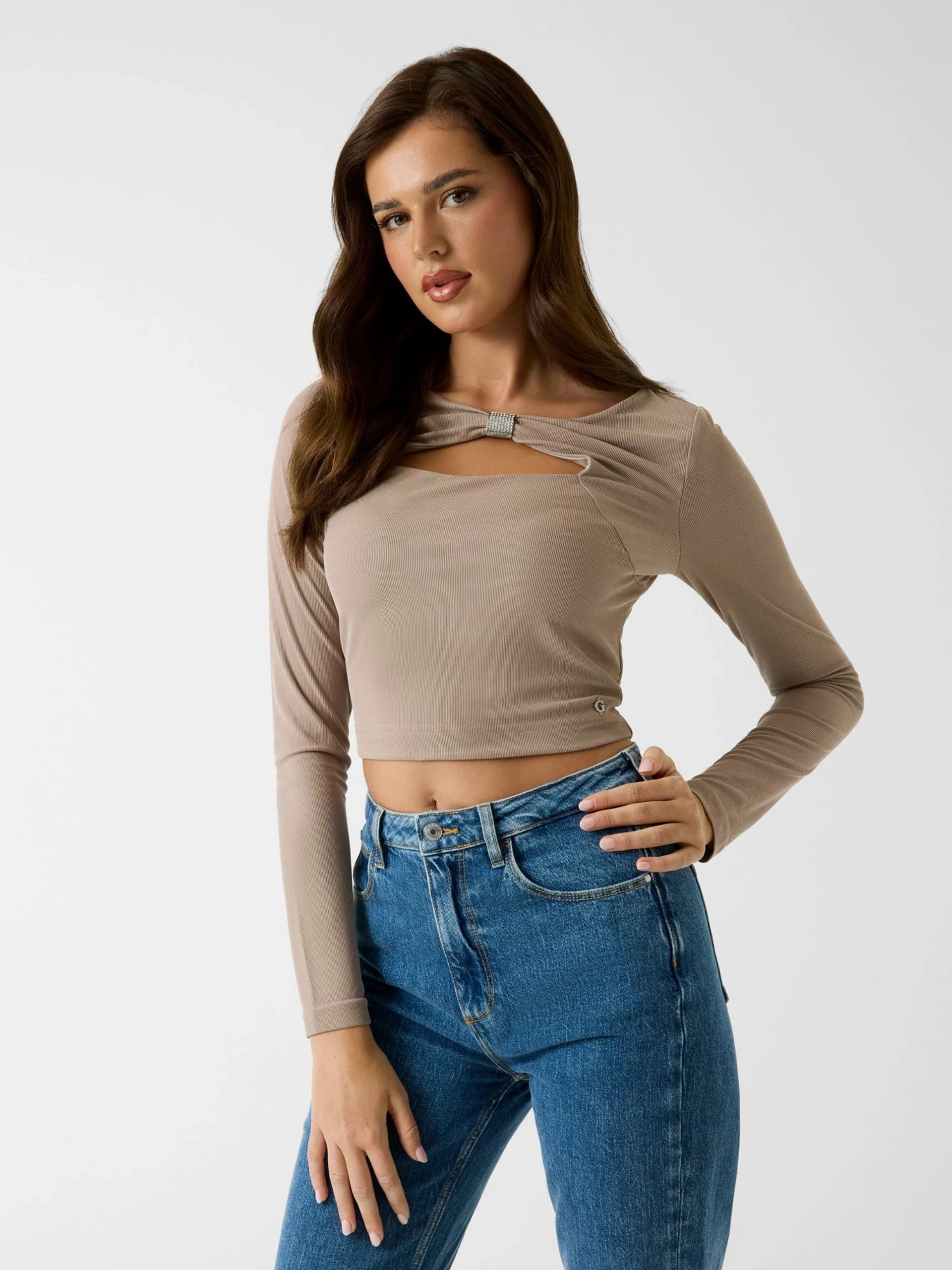 Guess Uzun Kollu Milena Önü Fiyonklu Kadın Bej Top W6RP11KAQL2-A10L