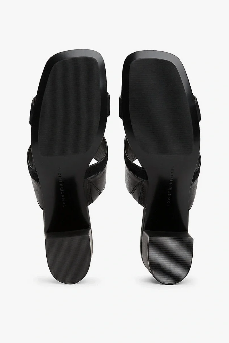 Tommy Hilfiger LEATHER & SUEDE BLOCK HEEL MULE Kadın siyah Terlik FW0FW08530BDS