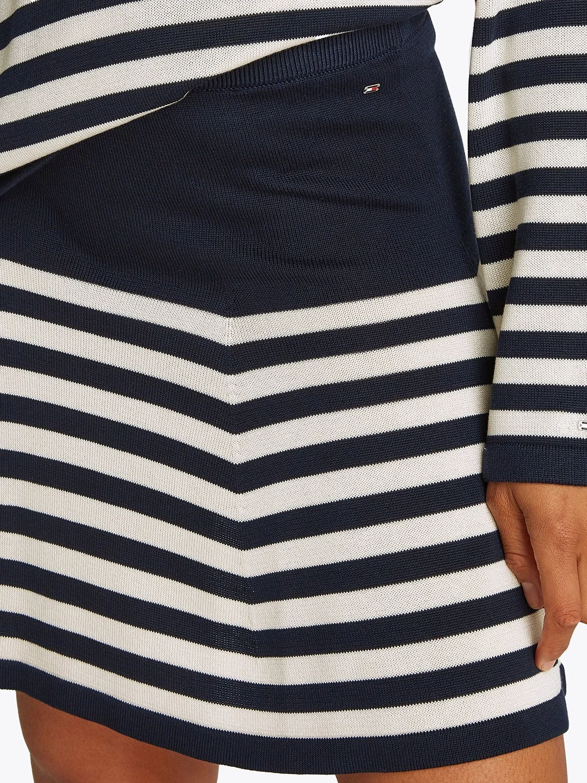 Tommy Hilfiger LYOCELL SILK FLARE MINI SKIRT Kadın  Etek WW0WW444750A4