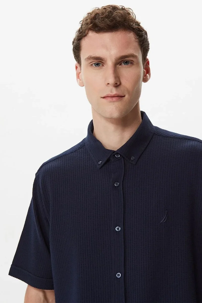 Nautica Nautica Erkek Lacivert Classic fit Kısa Kollu Gömlek Erkek Lacivert Gömlek W35416T.4NV