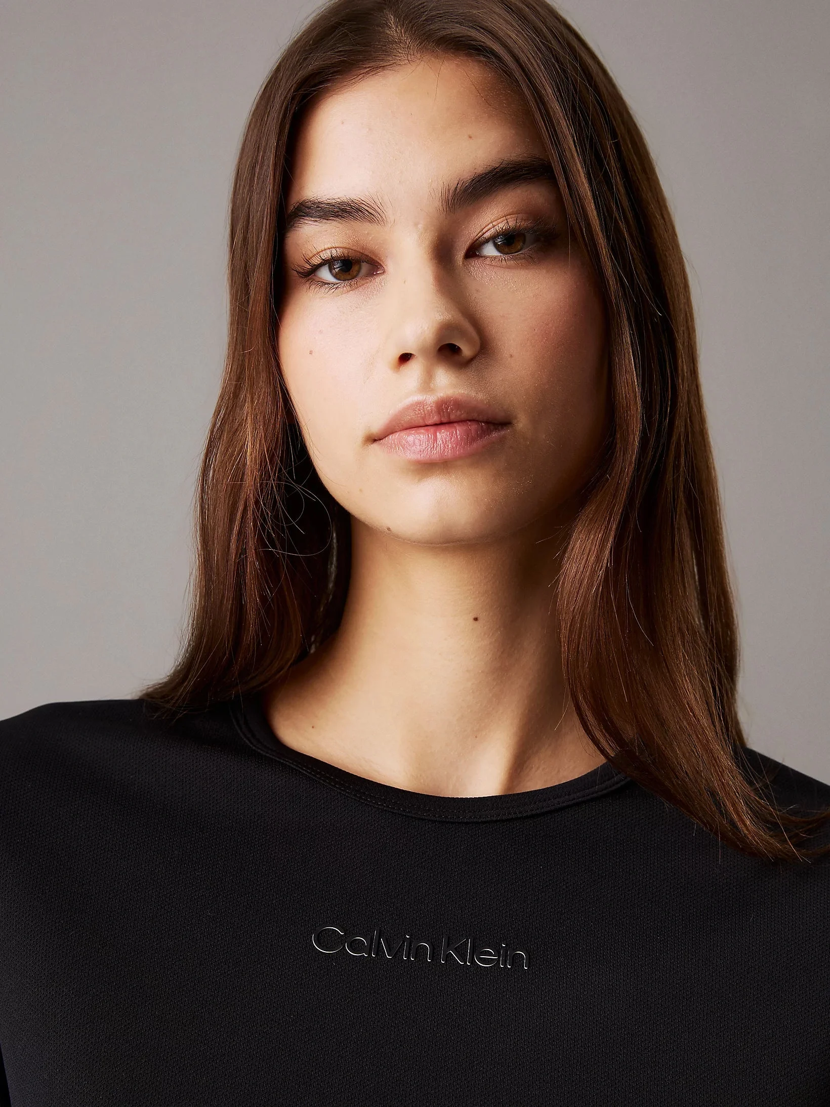 Calvin Klein Calvin Klein Kadın Siyah Regular Fit Logolu Crop Kadın Siyah T-shirt LVGWS4K238-UB1