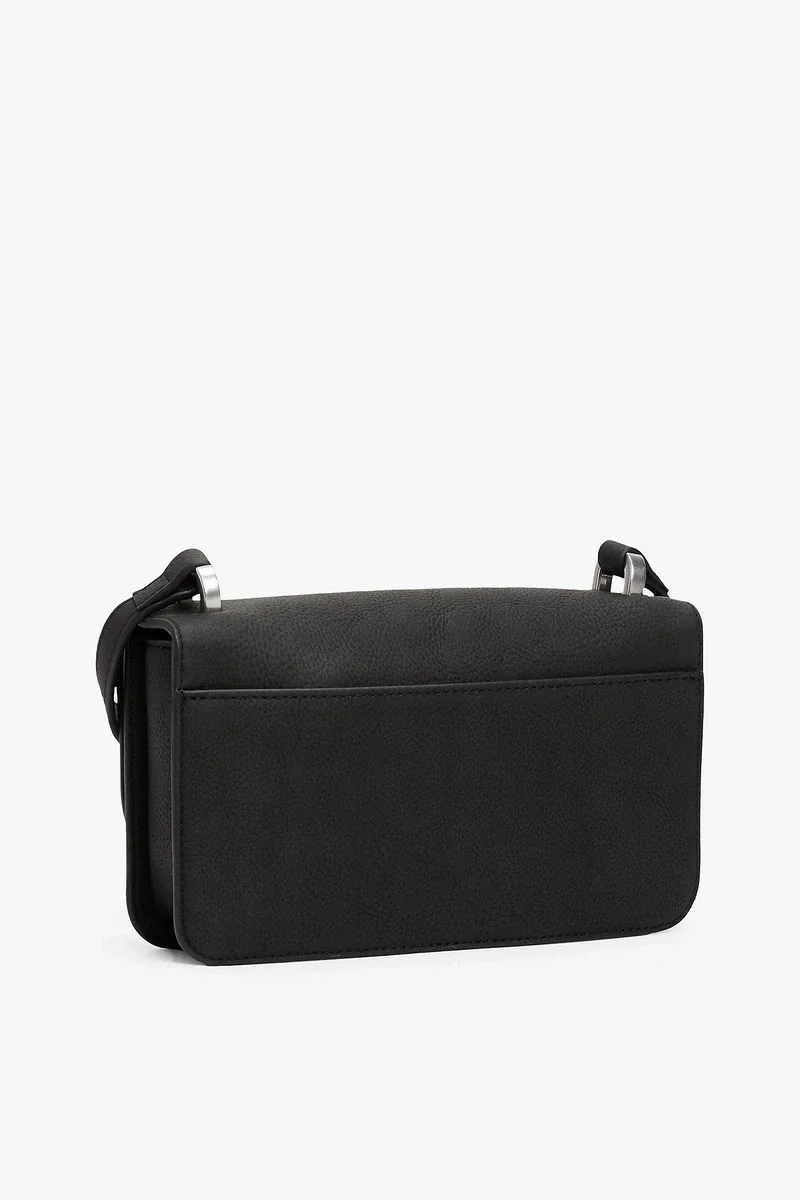 Tommy Hilfiger TJW  FASHIONISTA CROSSOVER Kadın  Çapraz Çanta AW0AW17306BDS