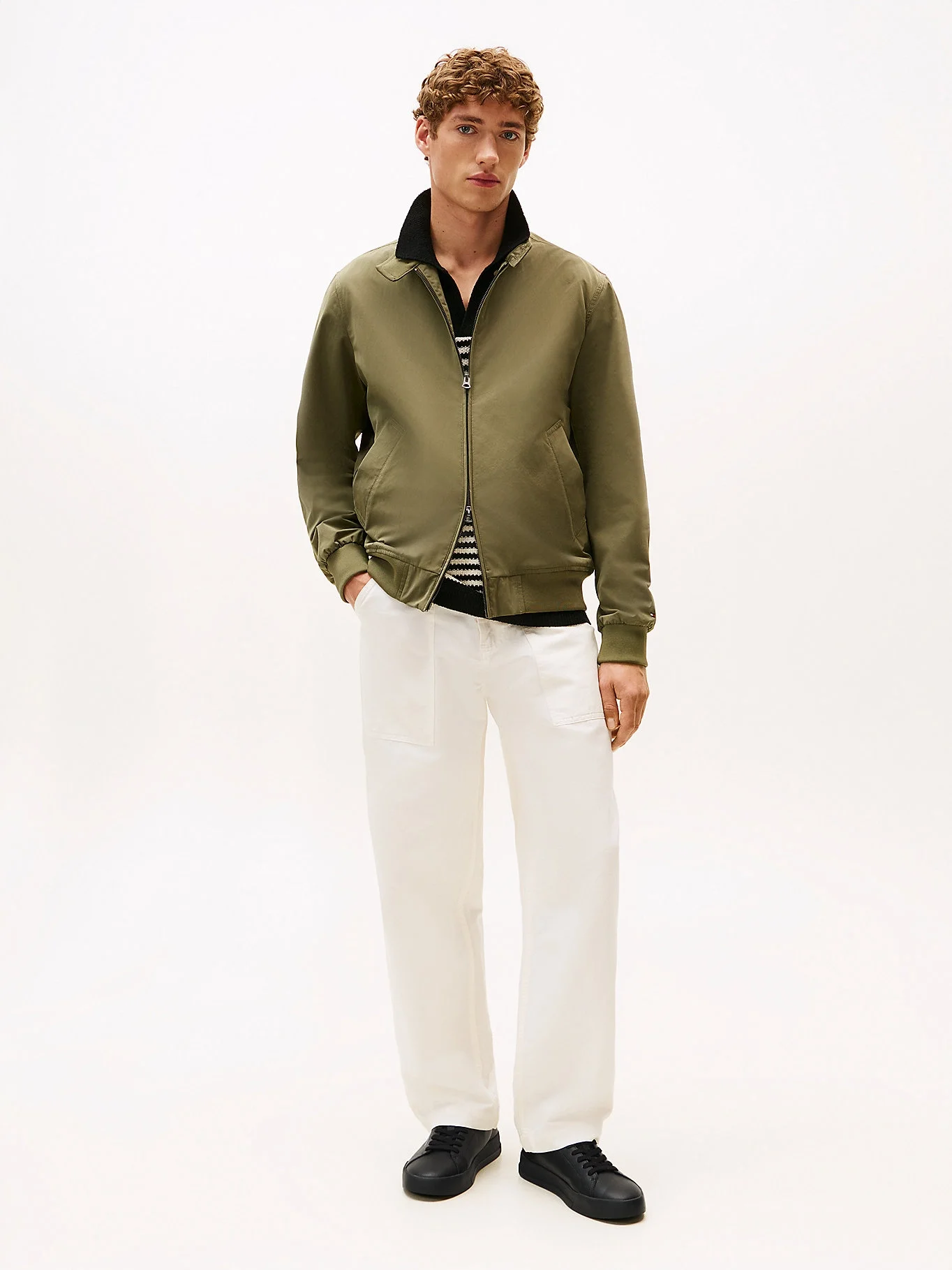 Tommy Hilfiger Erkek Deri Detaylı Kort Tarzı Siyah Sneaker FM0FM053670GJ