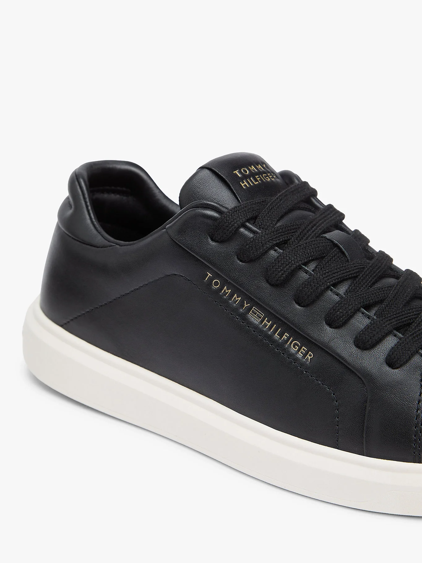 Tommy Hilfiger Icon Court Hafif Parlak Kadın Siyah Sneaker FW0FW08949BDS