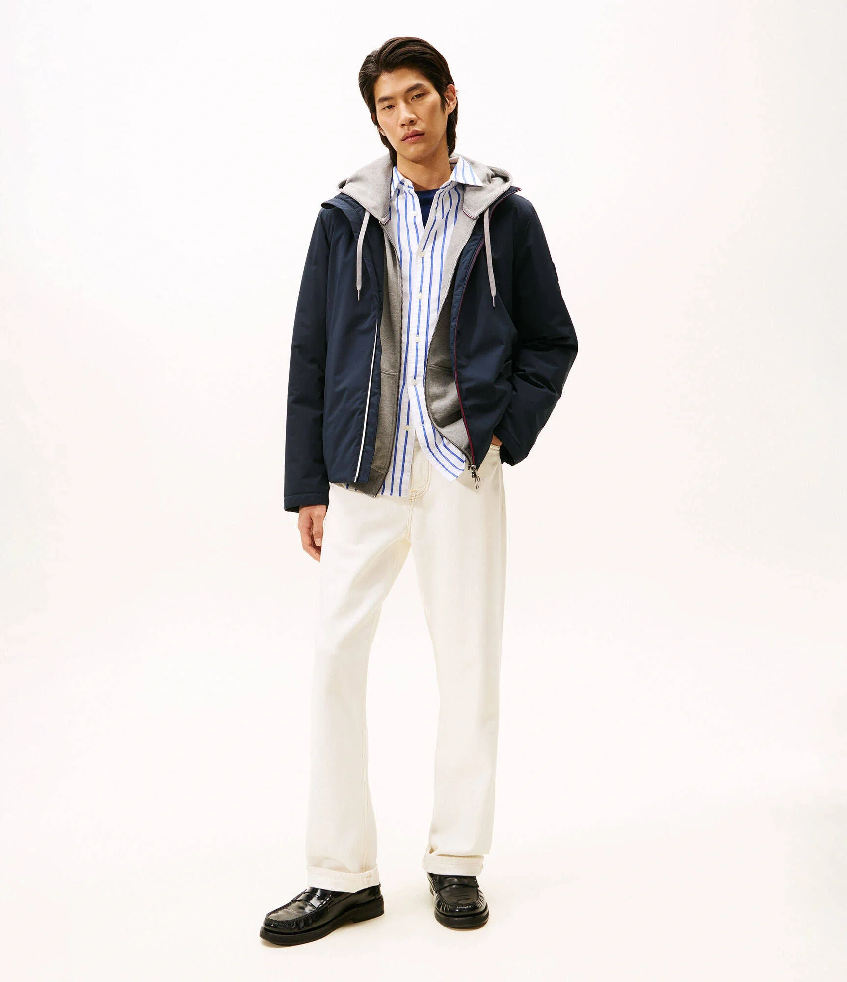 Tommy Hilfiger İkonik Renk Bloklu Kapüşonlu Erkek Mavi Ceket MW0MW41082DW5