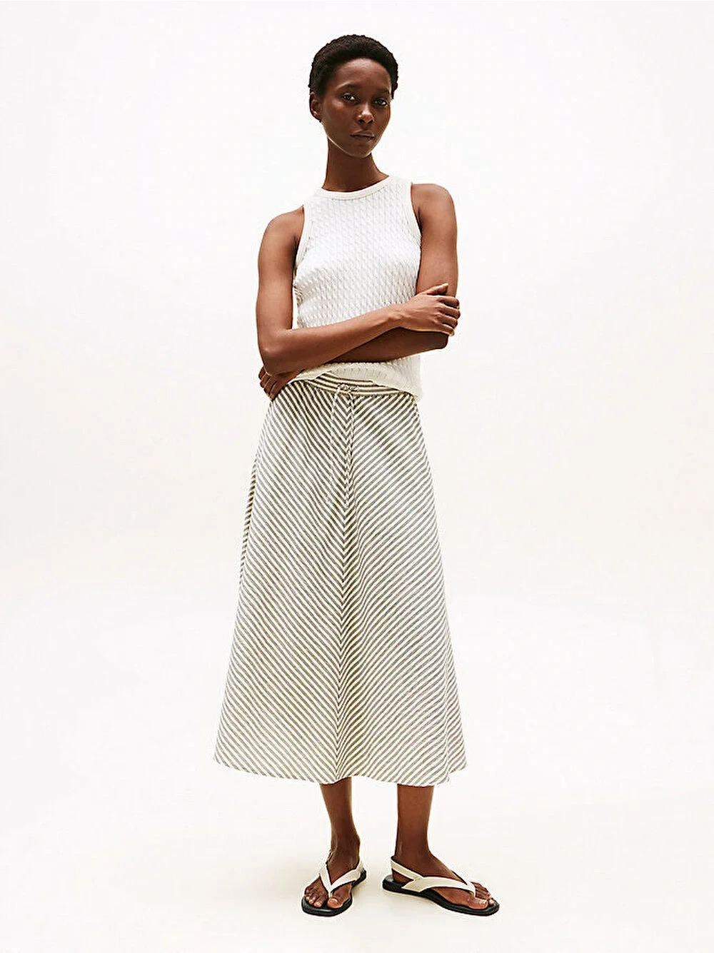 Tommy Hilfiger Kadın Pamuklu İnce Örgü Kolsuz Dar Kesim Beyaz  Triko  WW0WW45706YA8