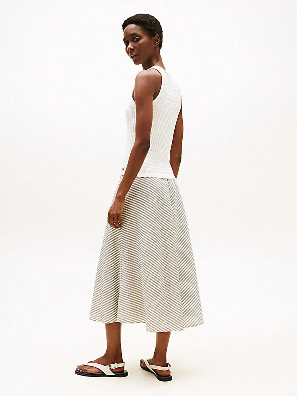 Tommy Hilfiger Kadın Pamuklu İnce Örgü Kolsuz Dar Kesim Beyaz  Triko  WW0WW45706YA8