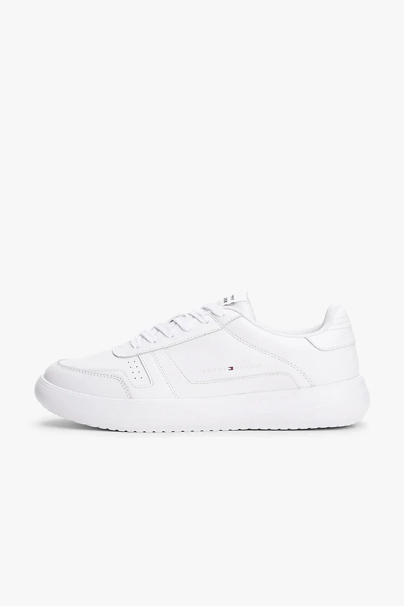 Tommy Hilfiger Modern Hafif Tabanlı Deri  Beyaz Erkek Sneaker FM0FM05529YBS
