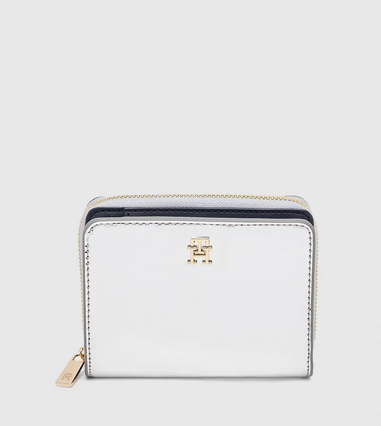 Tommy Hilfiger Orta Boy Fermuarlı Metalik Kapaklı Kadın Gri Cüzdan AW0AW18037PE6