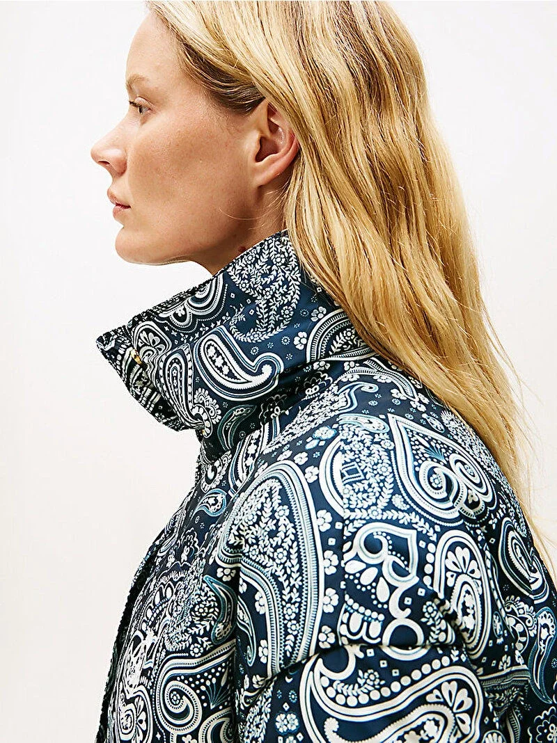 Tommy Hilfiger Tamamı Baskılı Kuş Tüyü Normal Kesim Kadın Mavi  Mont  WW0WW474470ZV