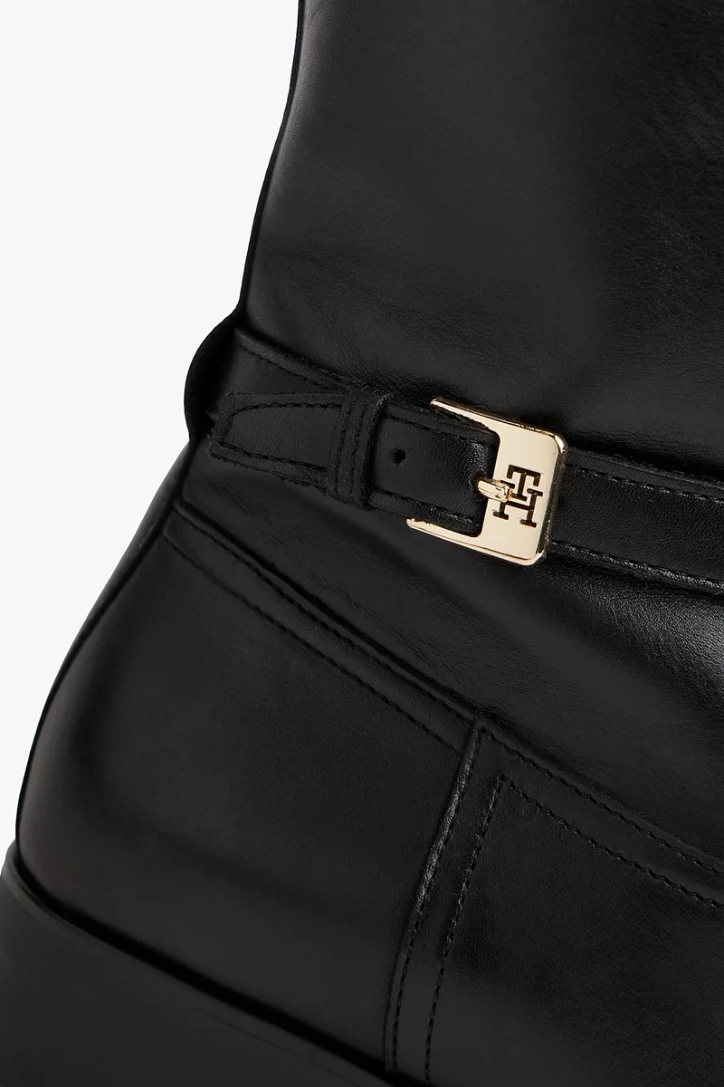 Tommy Hilfiger TH Tokalı Süvari Stili Uzun Deri Kadın Siyah Bot FW0FW08873BDS