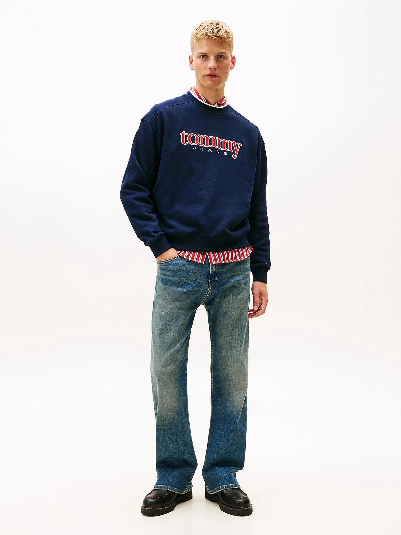 Tommy Hilfiger TJM 90lar Dokulu Grafik Baskılı Bisiklet Yaka Erkek Mavi Sweatshirt DM0DM22373C1G